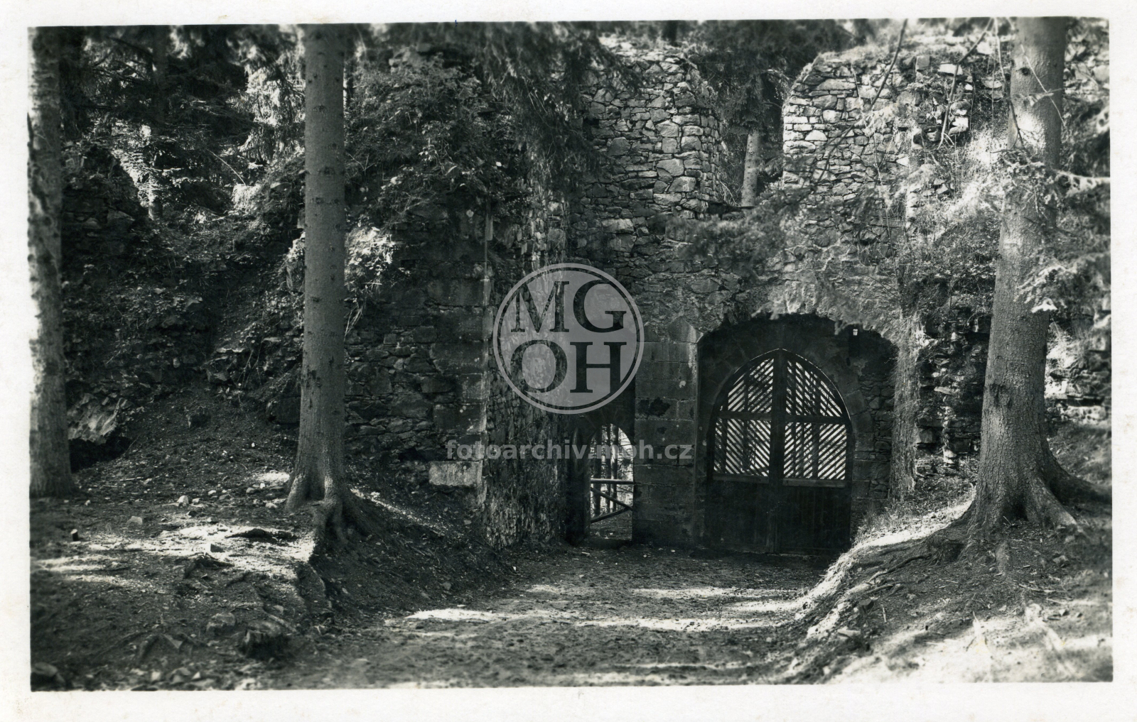 Fotografie - Hradní brána