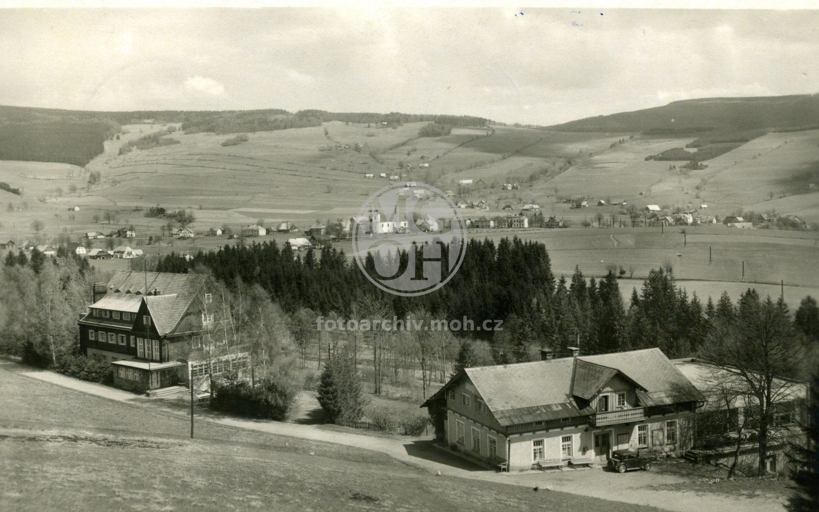 Fotografie - Hotel Panorama a Jiráskův dům