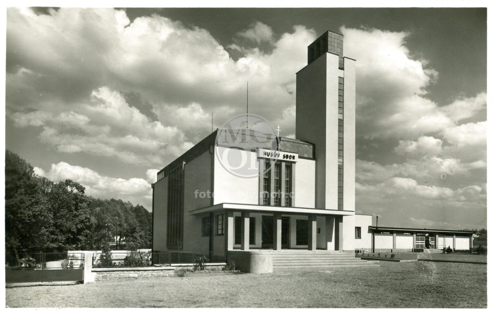 Fotografie - Husův sbor Církve Československé Husitské v Dobrušce