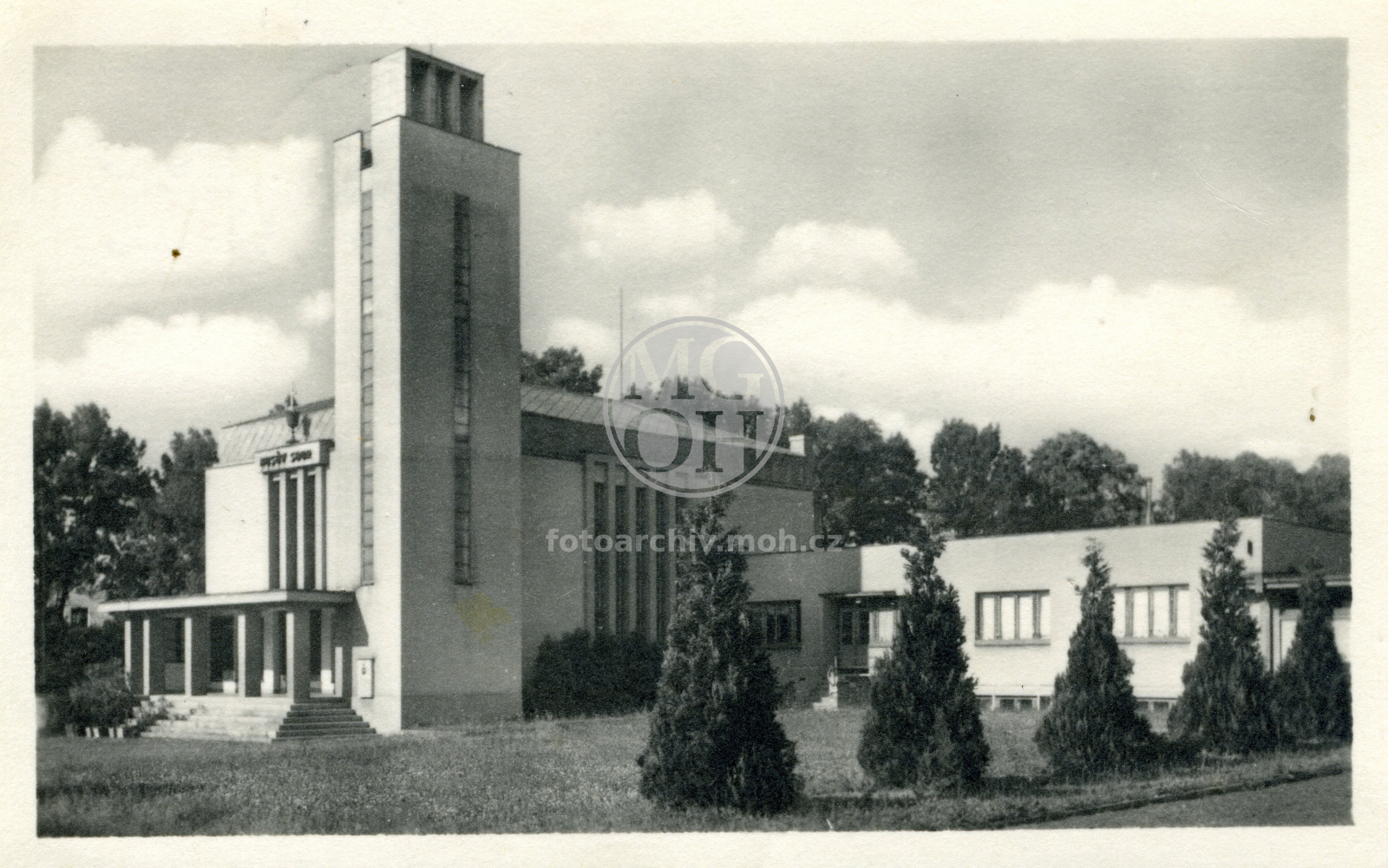 Fotografie - Husův sbor Církve Československé Husitské v Dobrušce