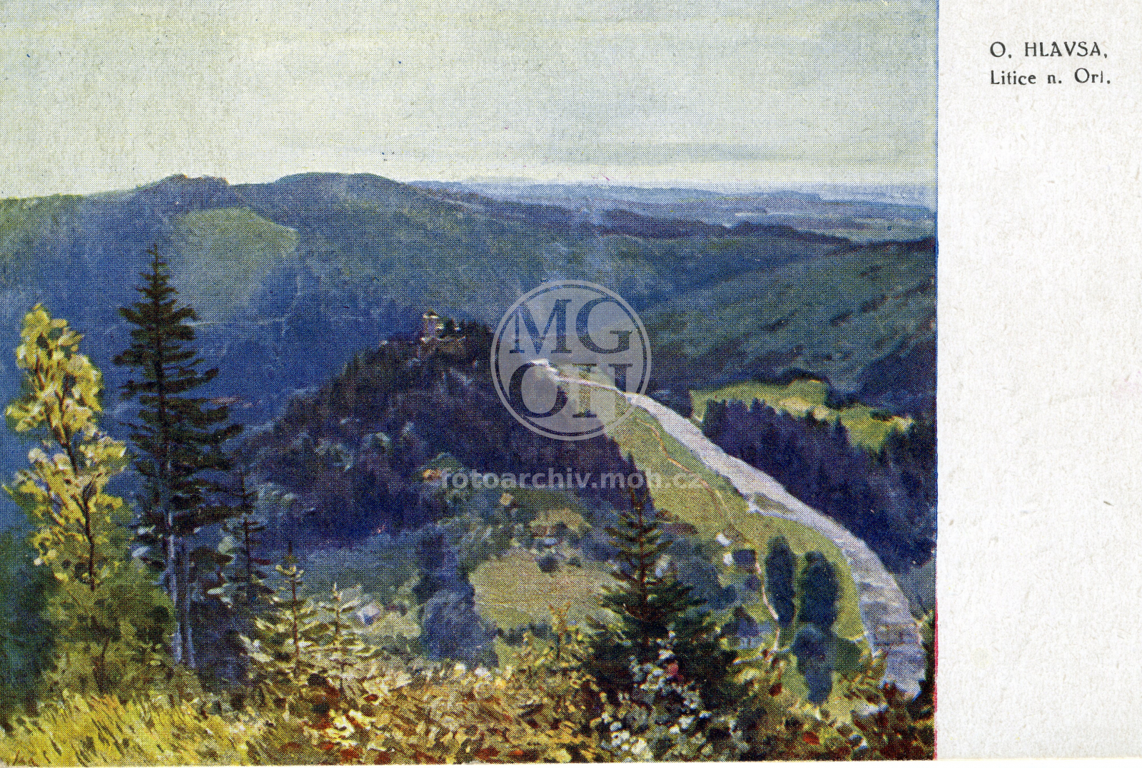 Fotografie - Pohled na obec a hrad