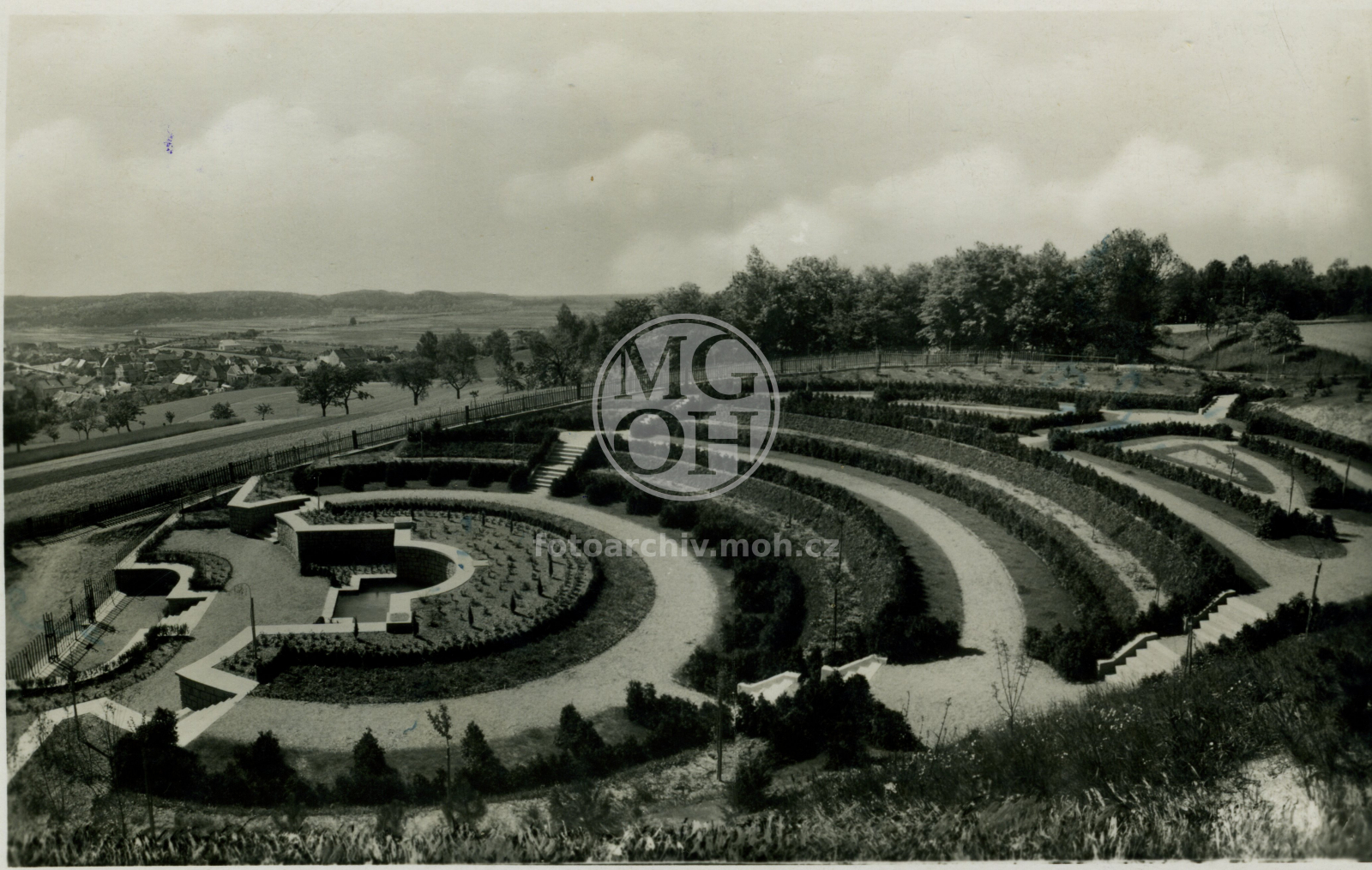 Fotografie - Urnový háj