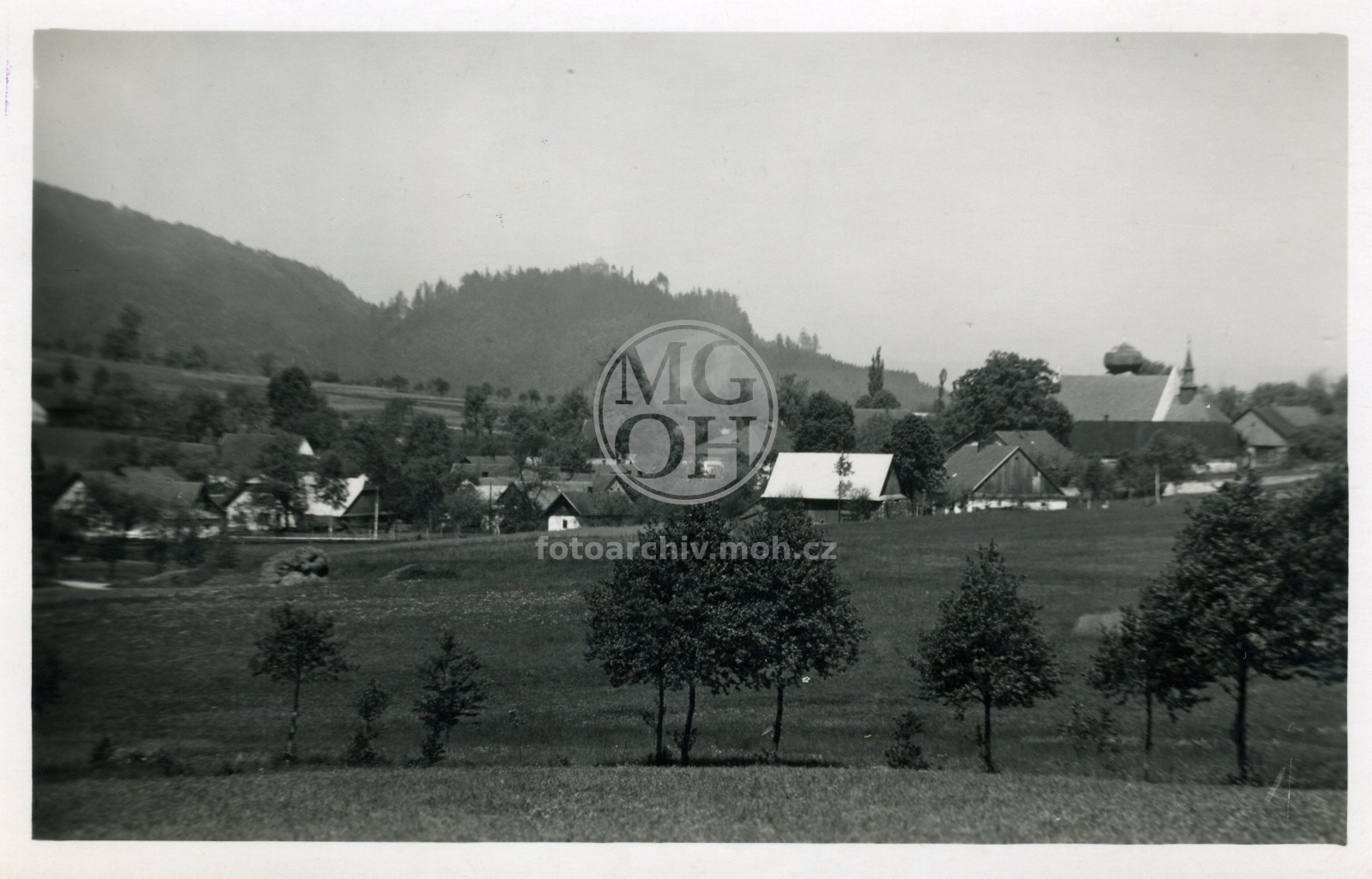 Fotografie - V pozadí Potštejn