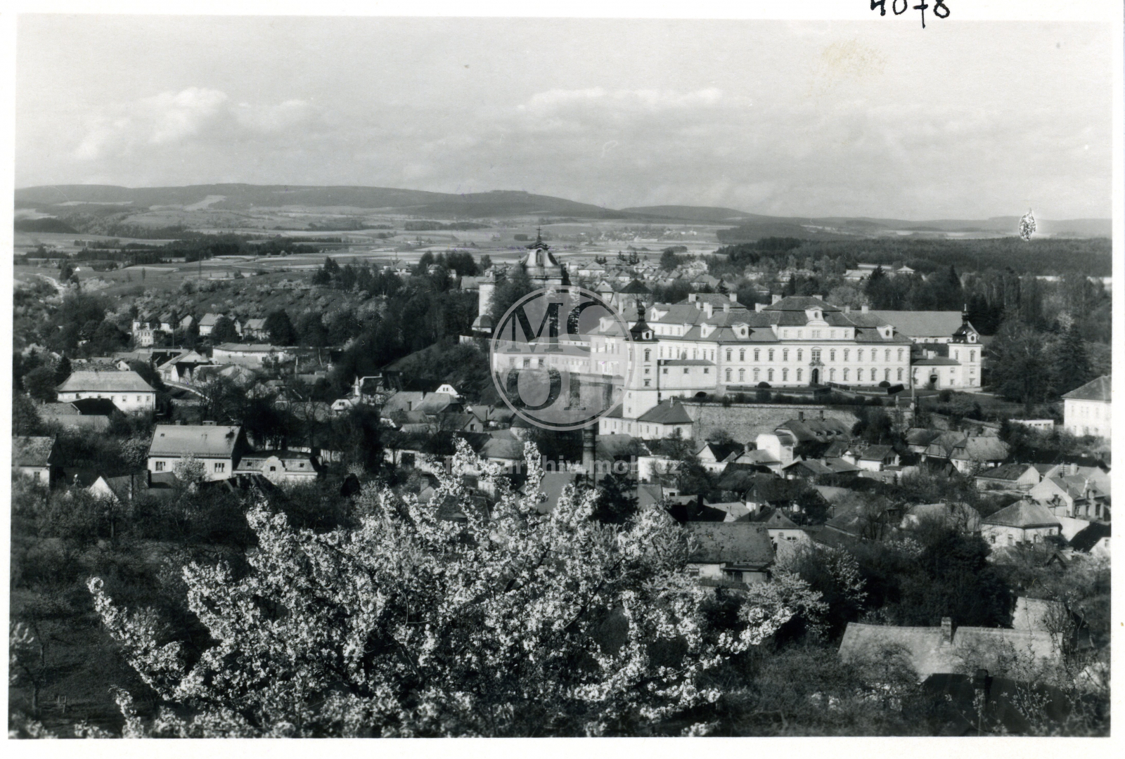 Fotografie - Celkový pohled - jaro