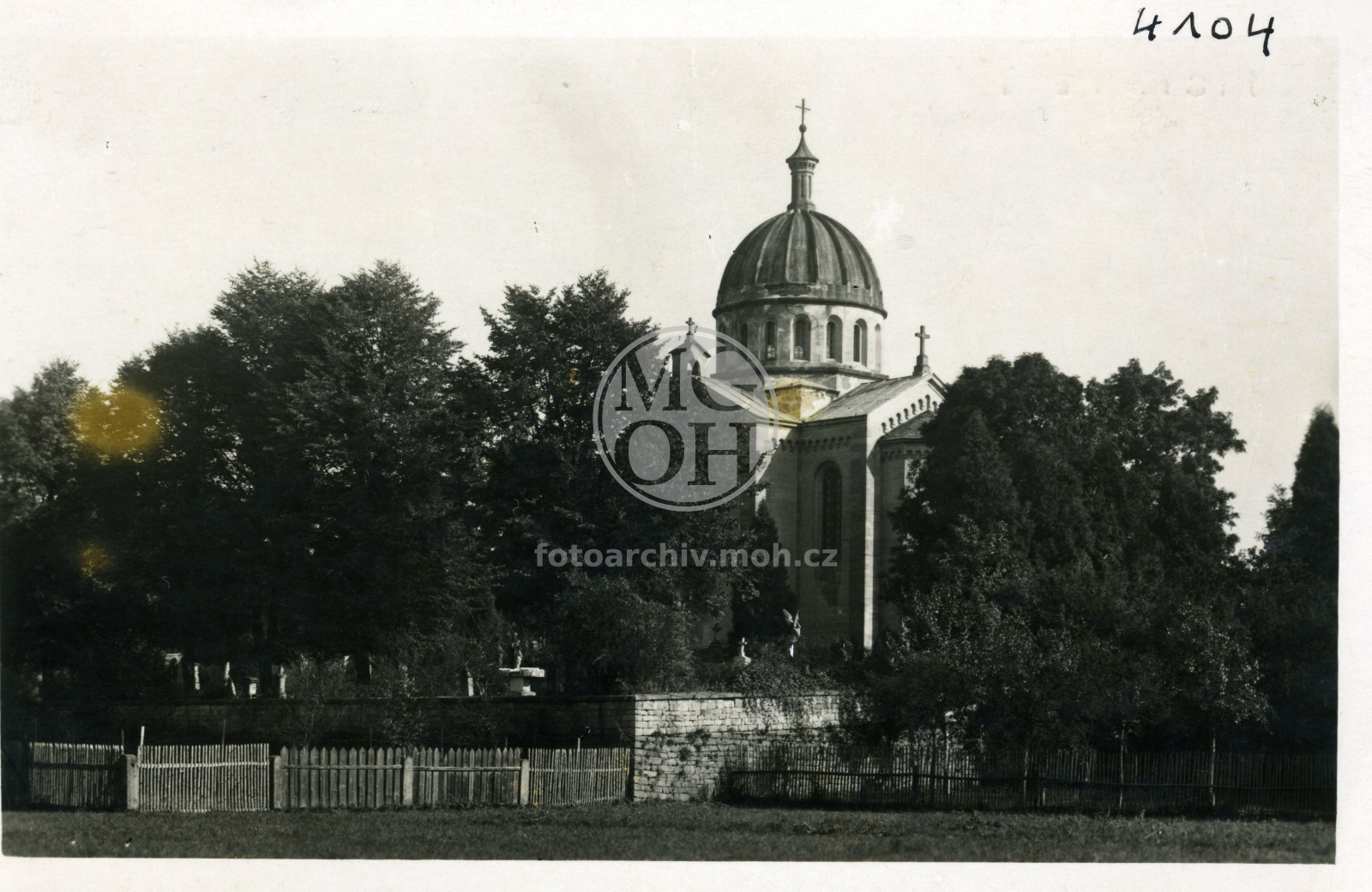 Fotografie - Kaple na starém hřbitově - kaple Proměnění Páně