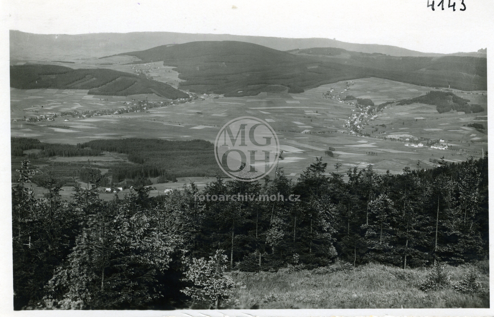 Fotografie - Pohled do krajiny