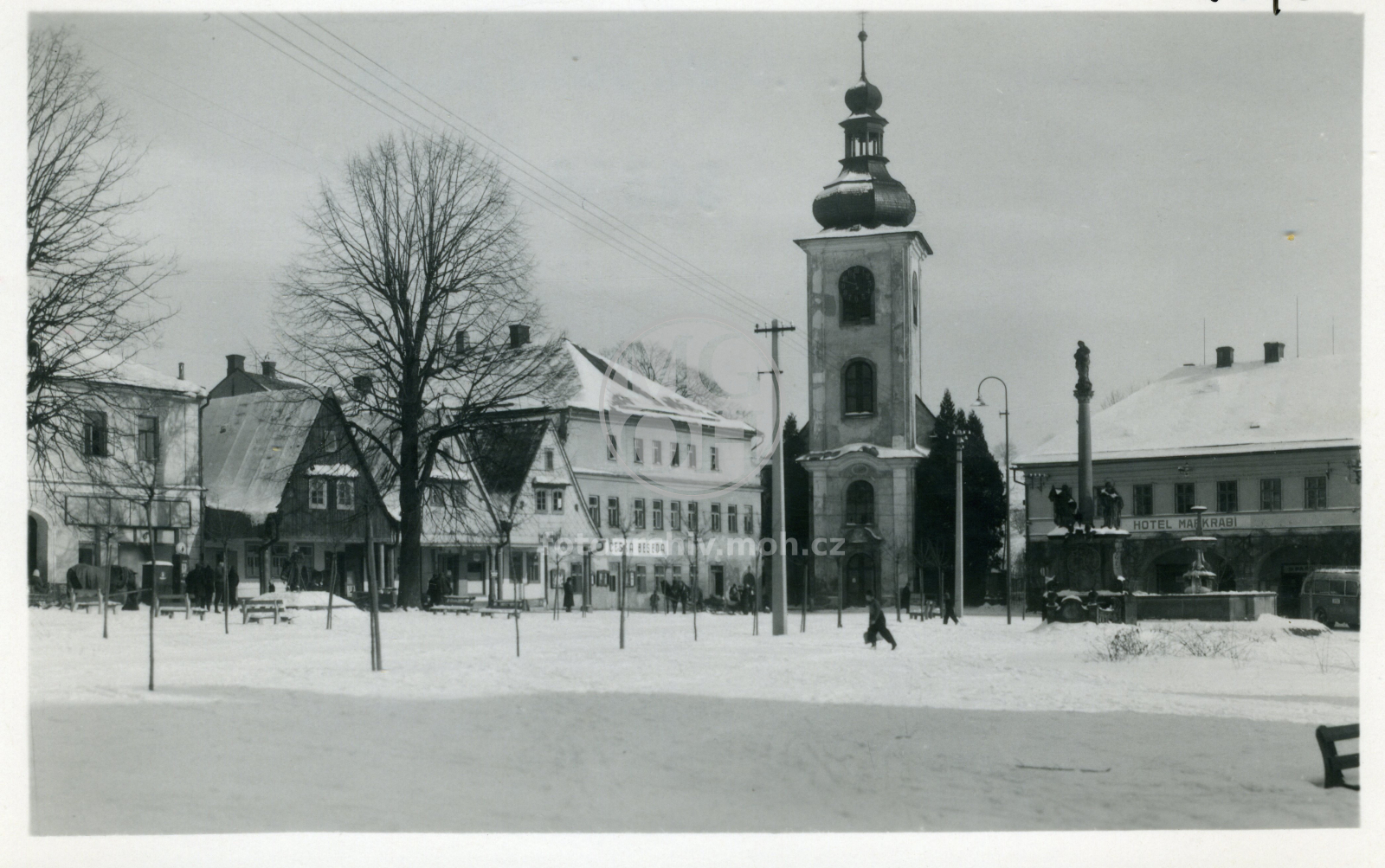 Fotografie - Náměstí v zimě