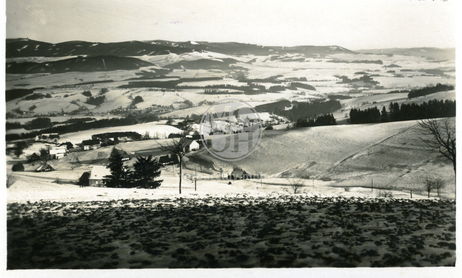 Fotografie - Pohled do Kladska zimní