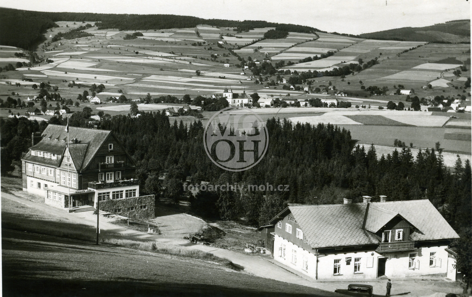Fotografie - Panorama a Jiráskův dům