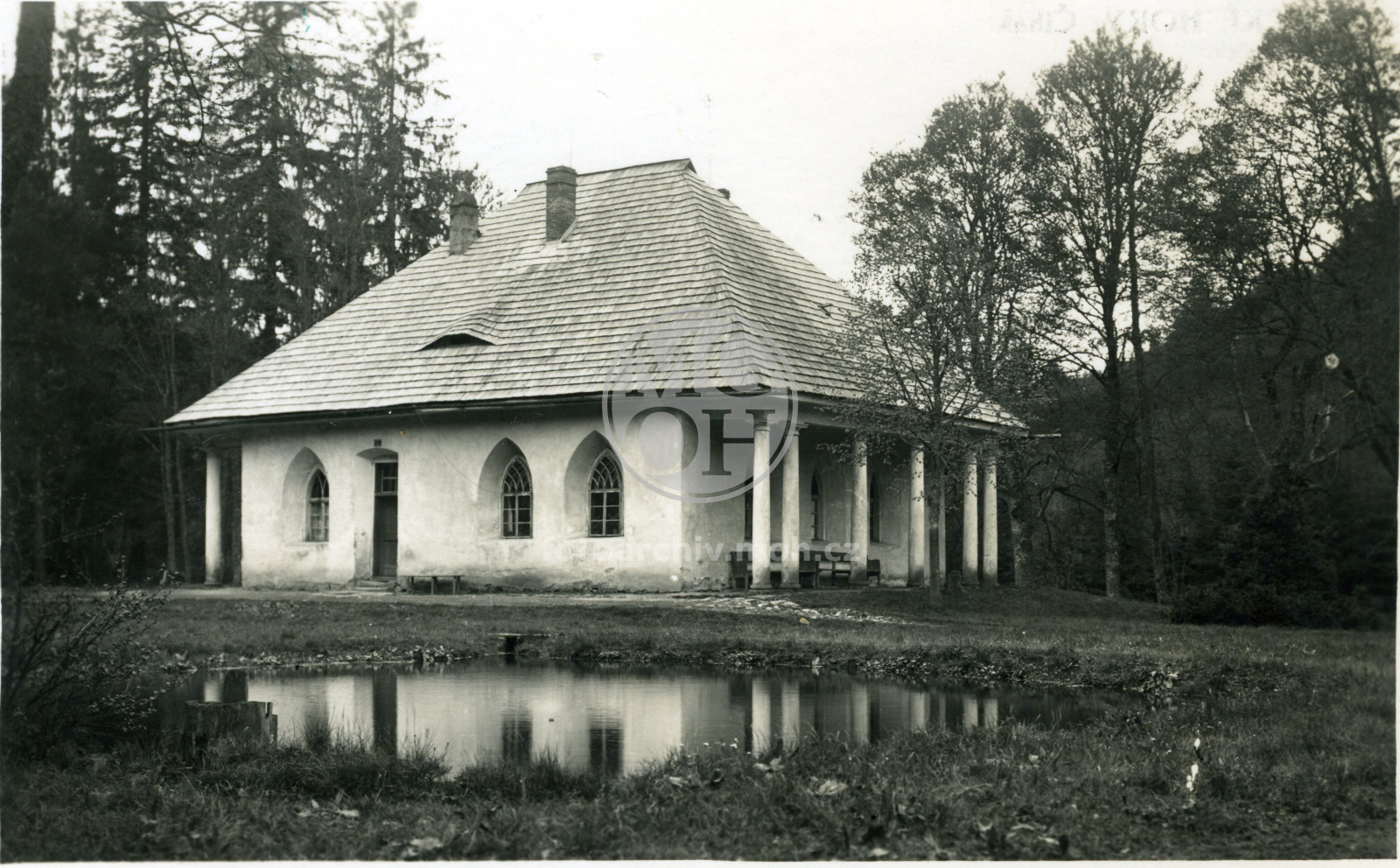 Fotografie - Lovčí zámeček