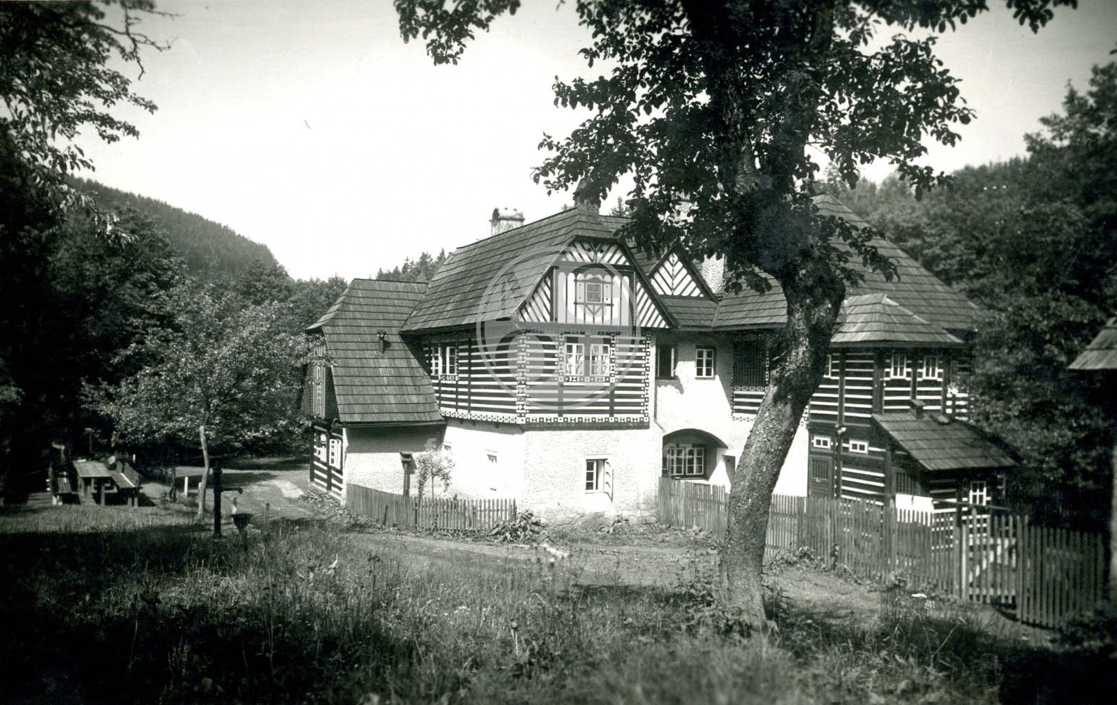 Fotografie - Bartoňova útulna