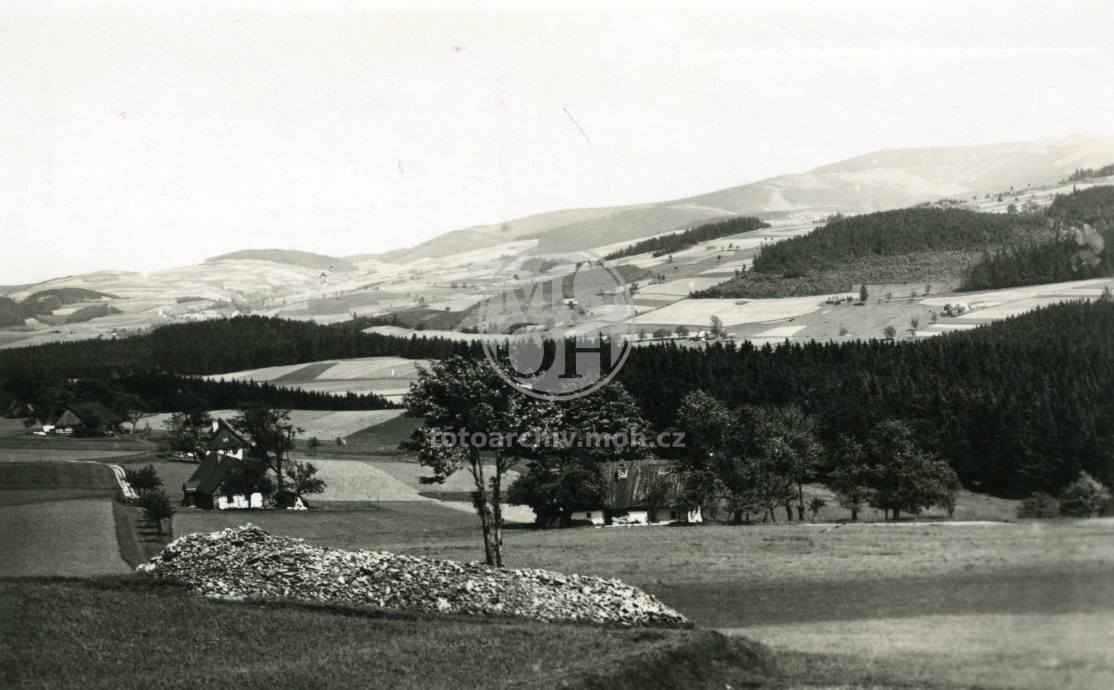 Fotografie - Pohled k Vrchmezí