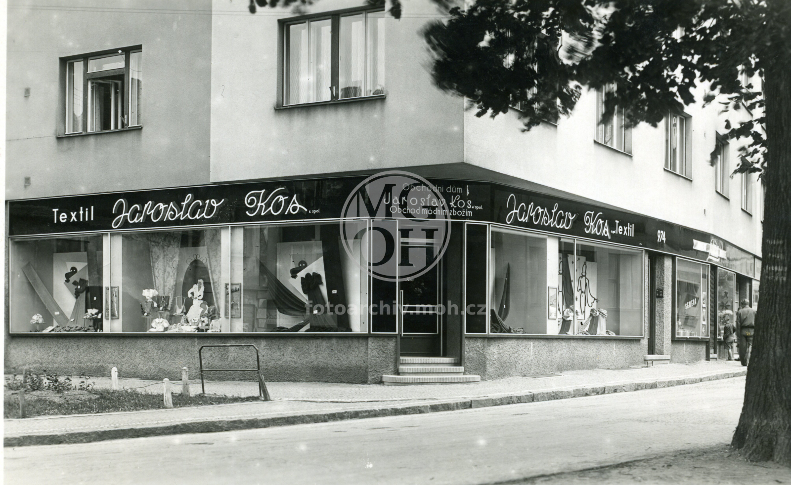 Fotografie - Obchod J. Kosa, čp.974