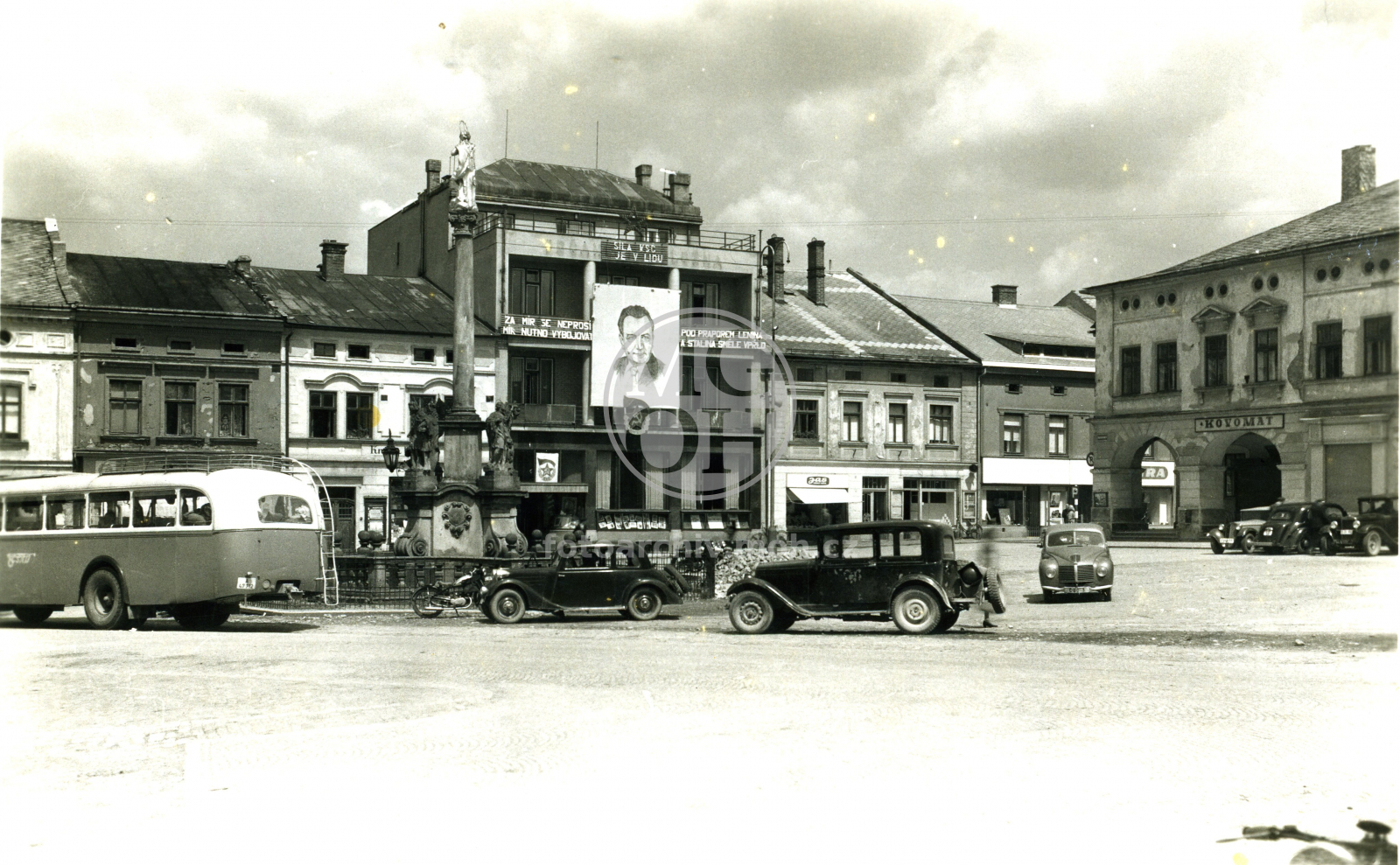 Fotografie - Náměstí, severovýchodní část