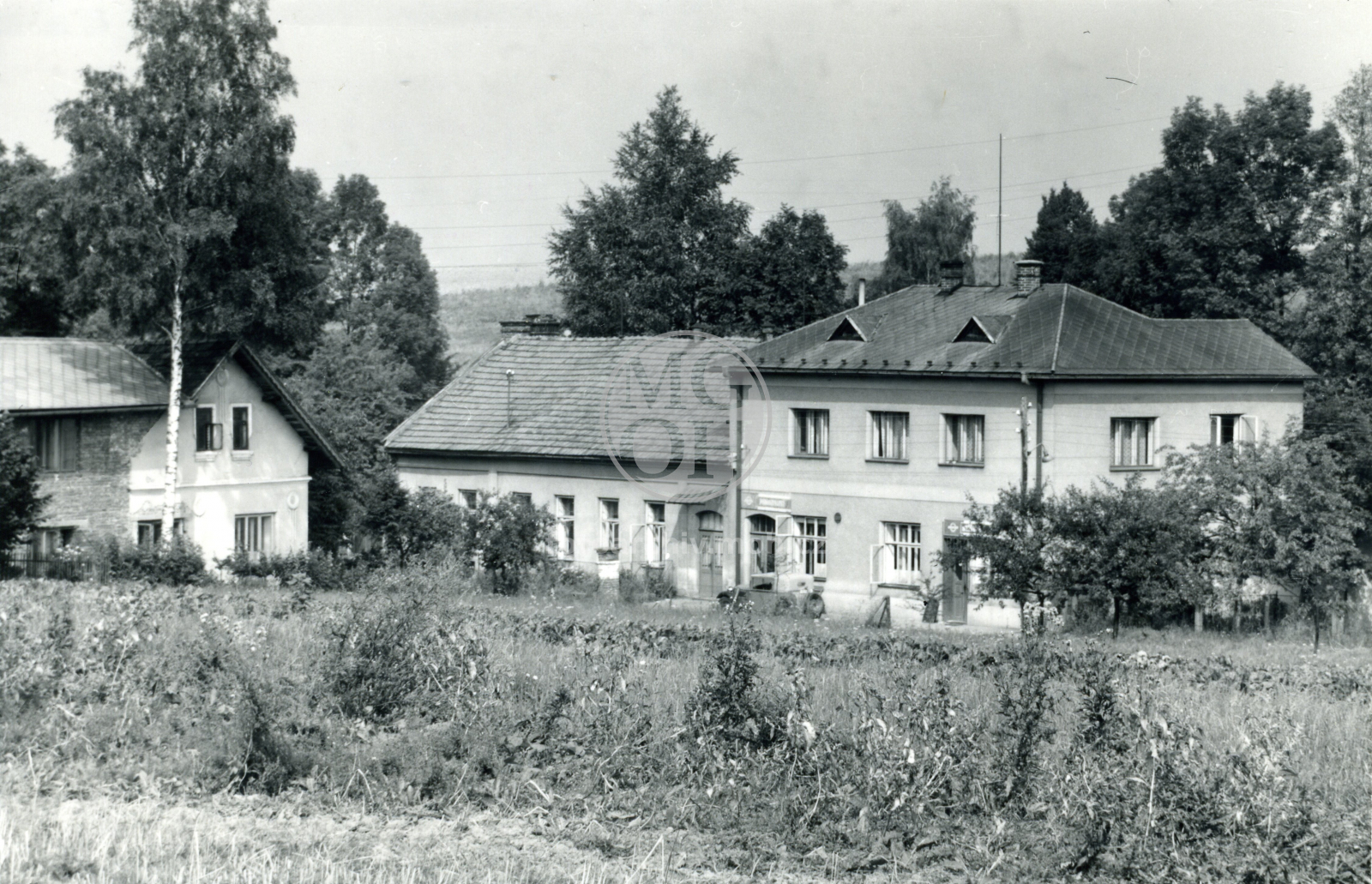 Fotografie - Hostinec a obchod