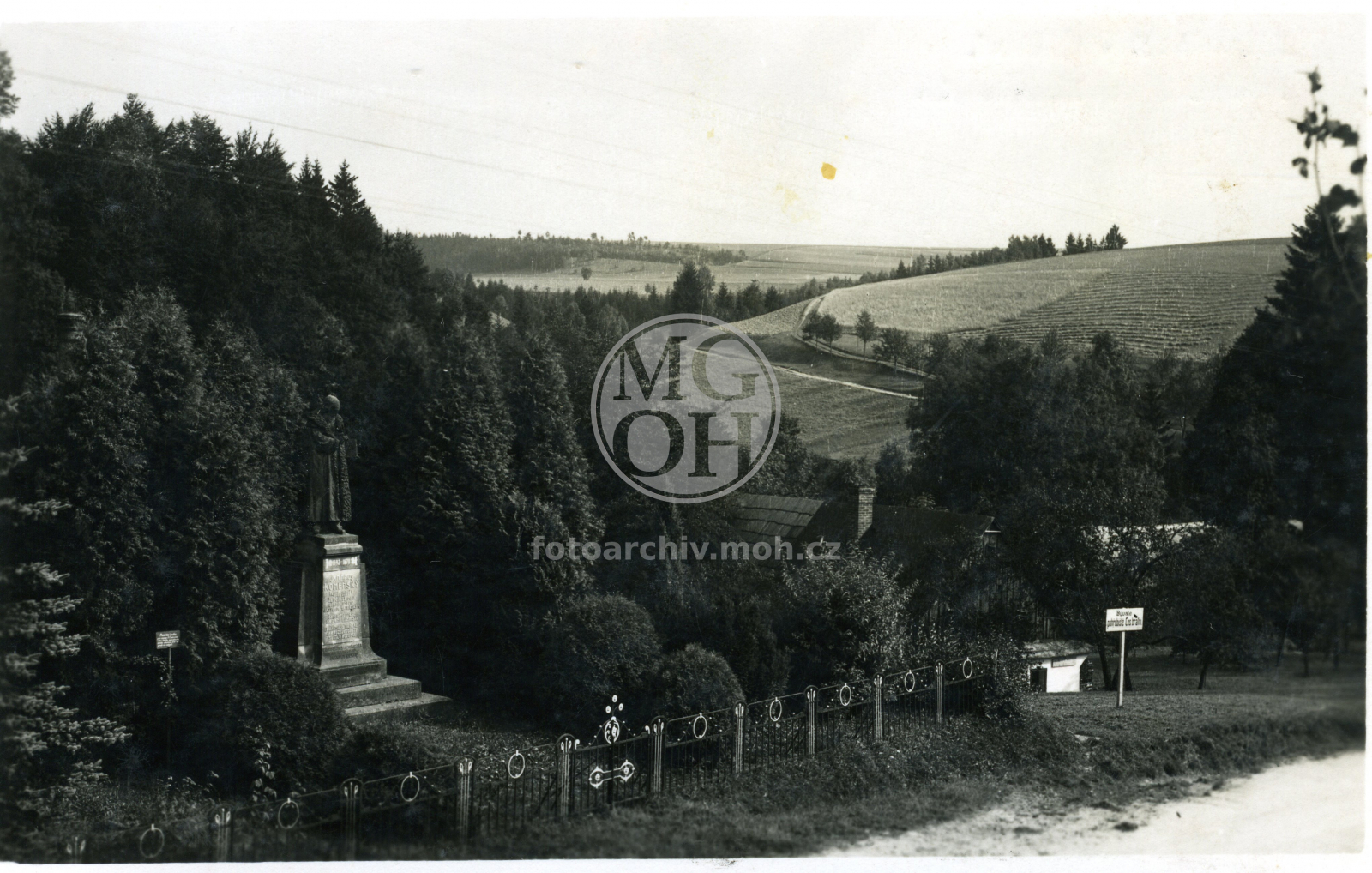 Fotografie - Pomník Jana Amose Komenského