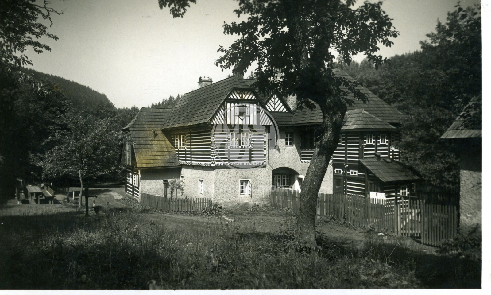 Fotografie - Bartoňova útulna