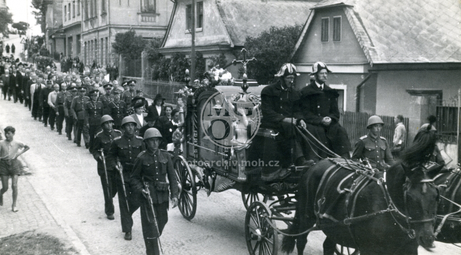 Fotografie - Pohřeb sovětských vojáků