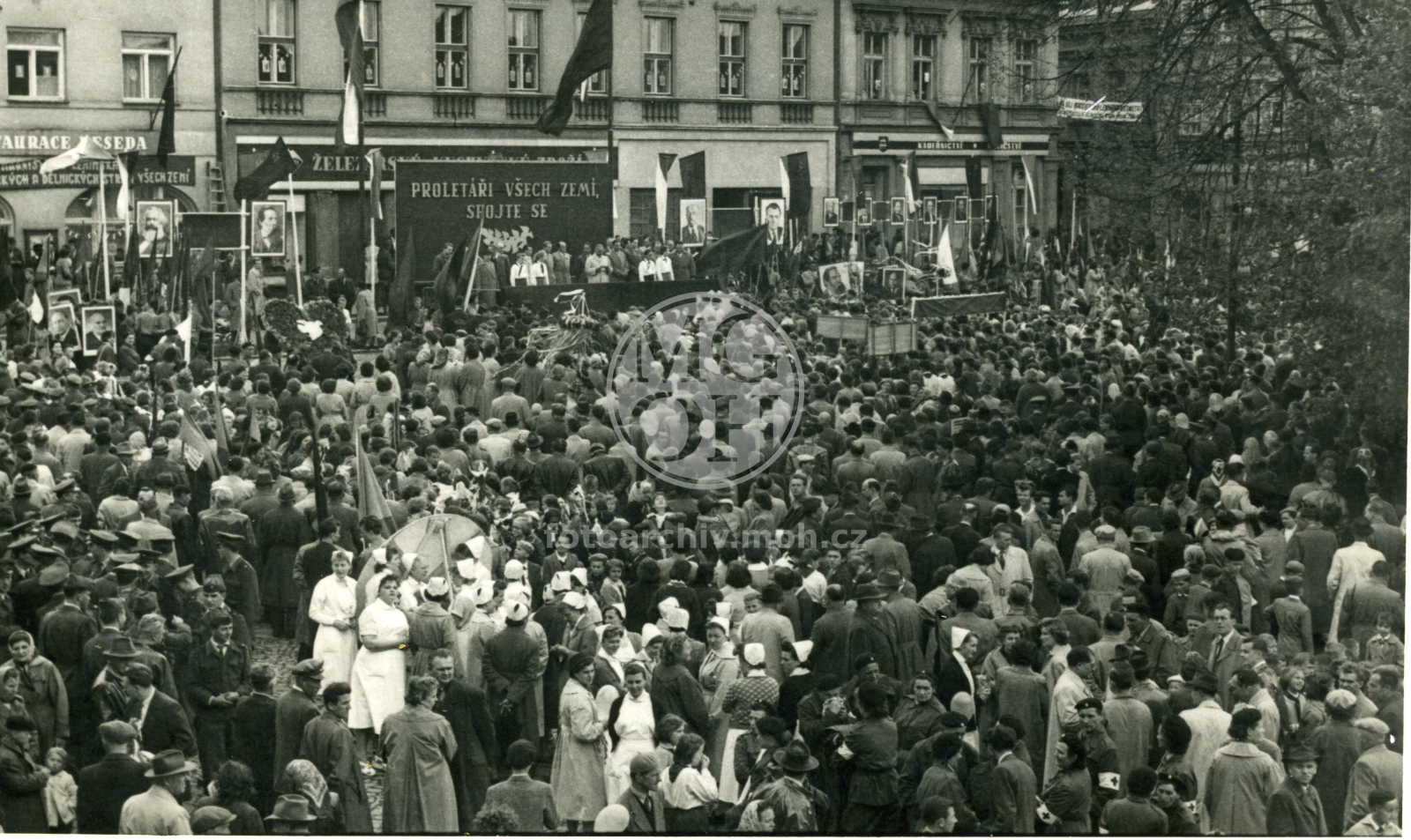 Fotografie - 1.Máj, průvod