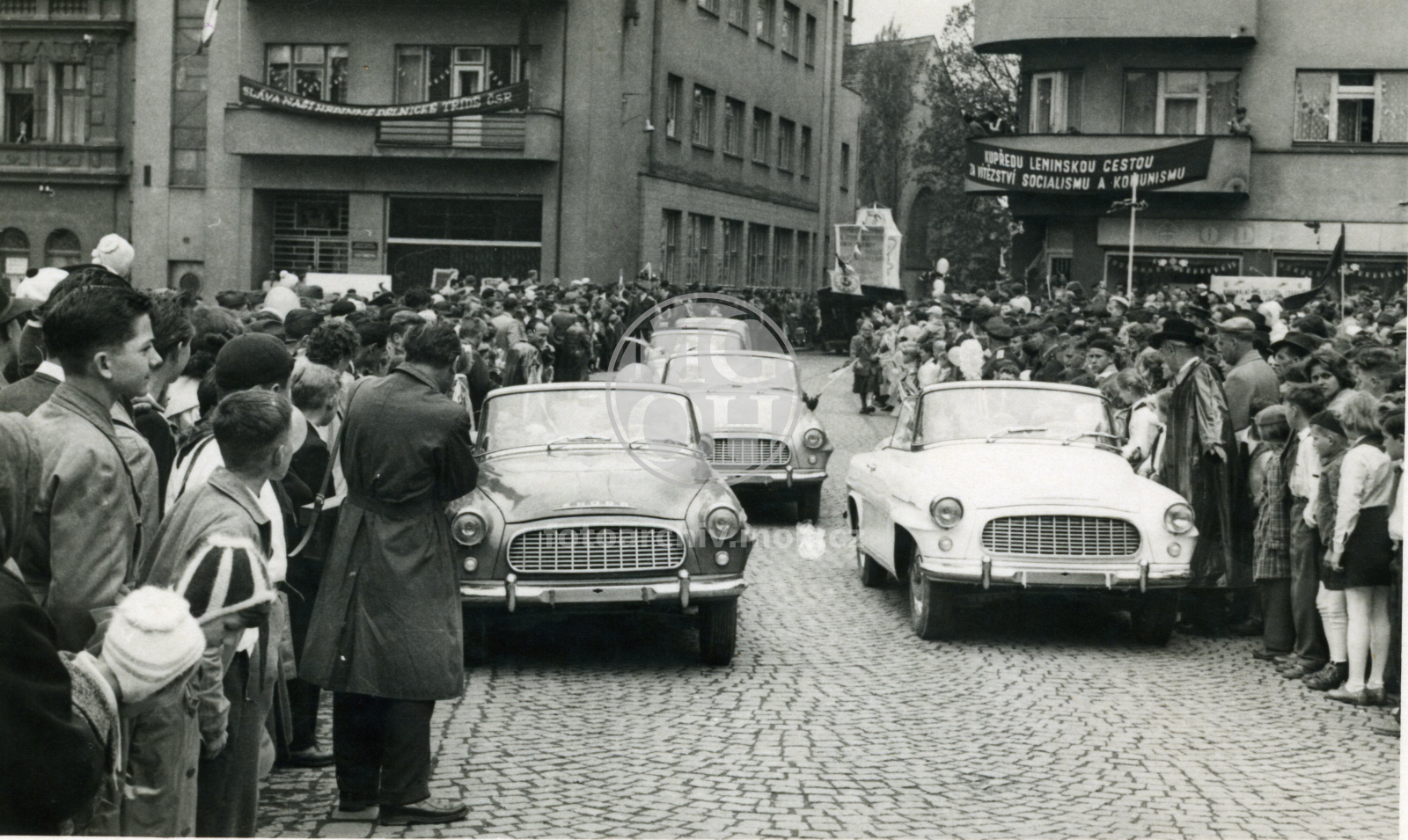 Fotografie - 1.Máj, průvod