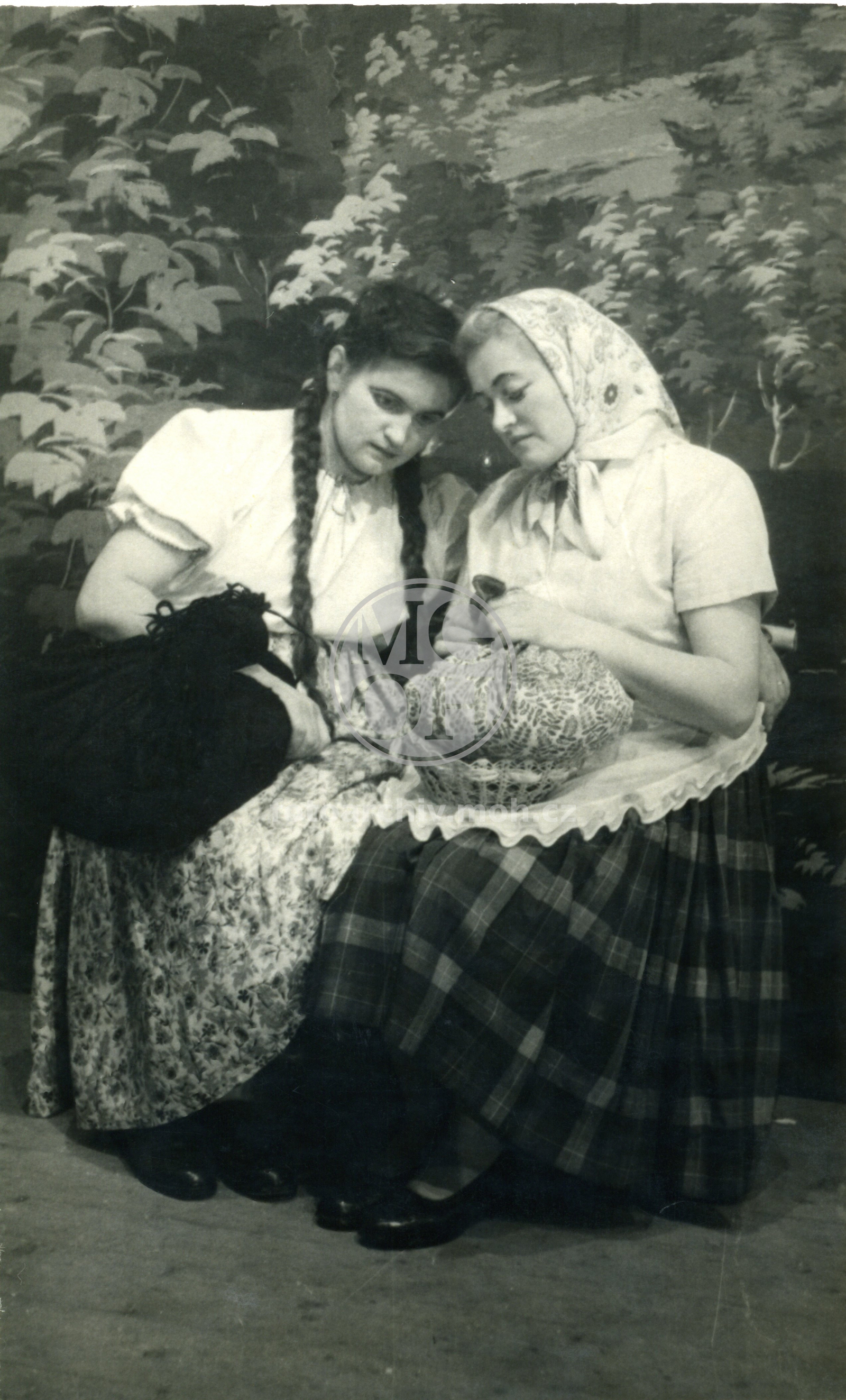 Fotografie - Představení - Gazdina roba, ochotníci