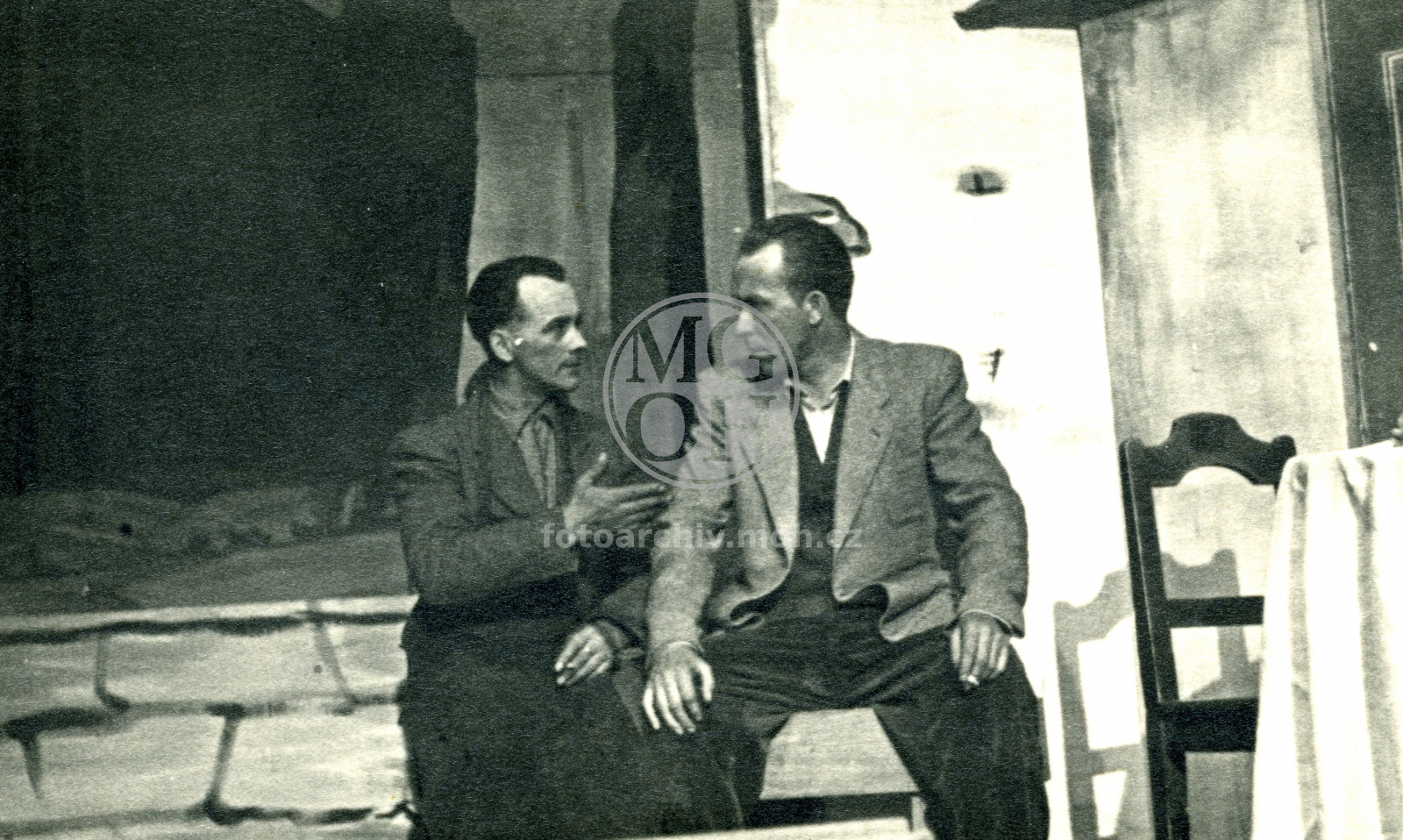 Fotografie - Představení - Nikdy,  ochotníci