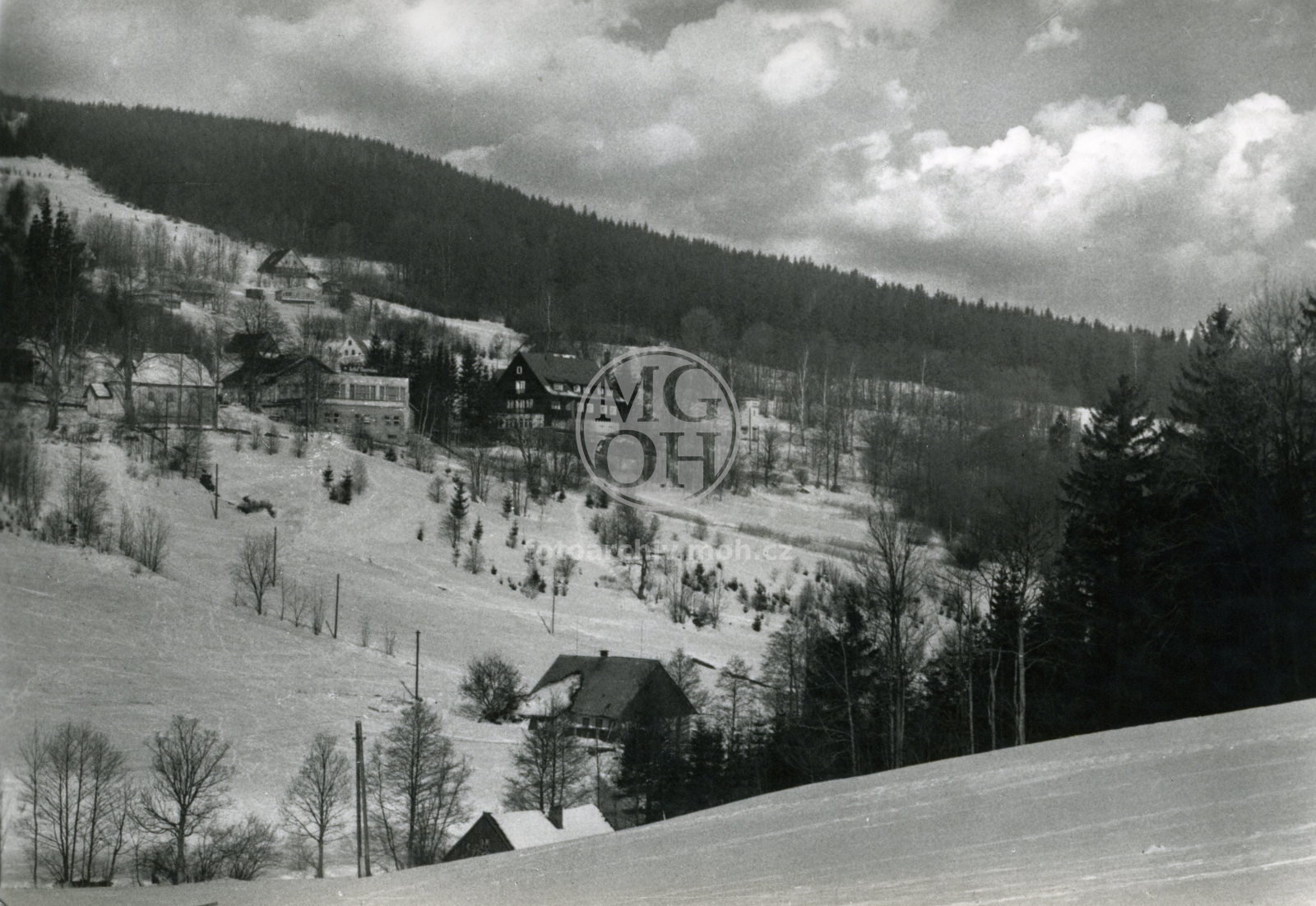 Fotografie - Panorama a Jiráskův dům