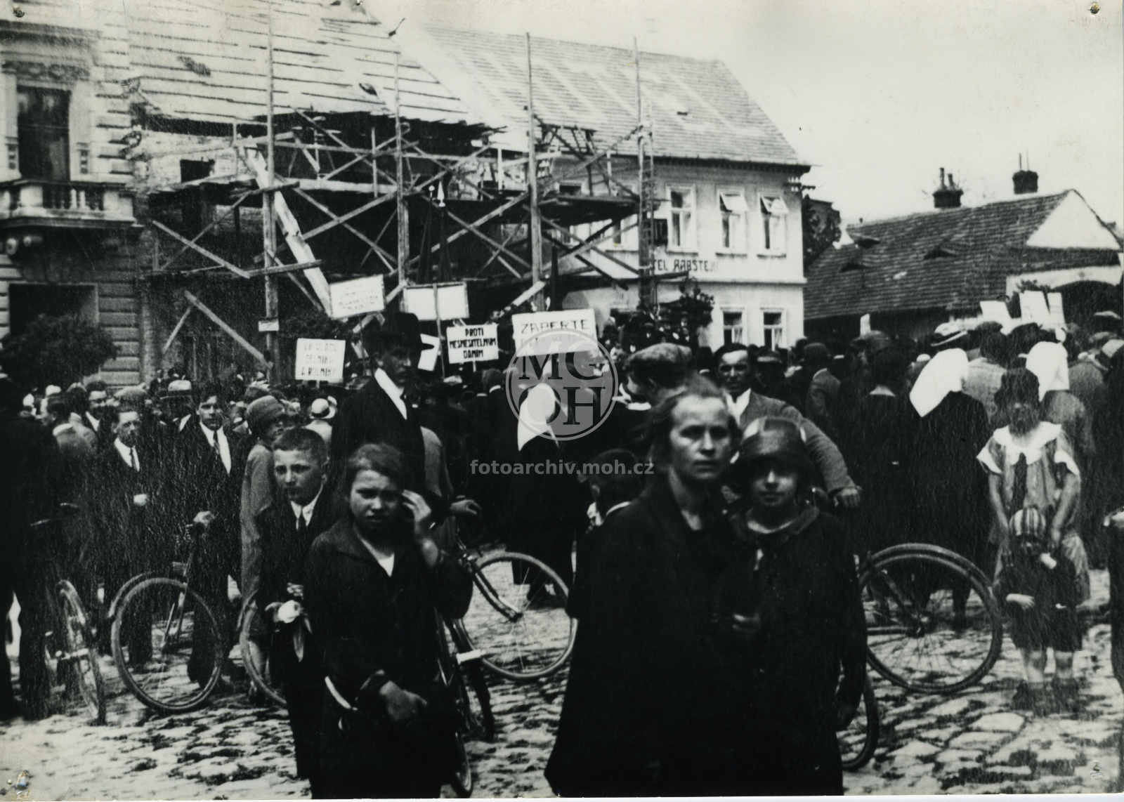 Fotografie - Dělnický tábor