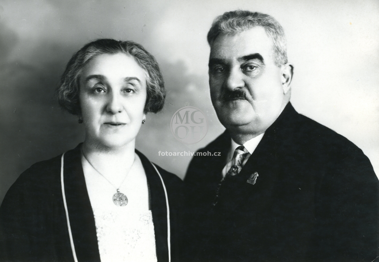 Fotografie - Umučeni v konc. táboře
Osoba: Löwy Anna a Max