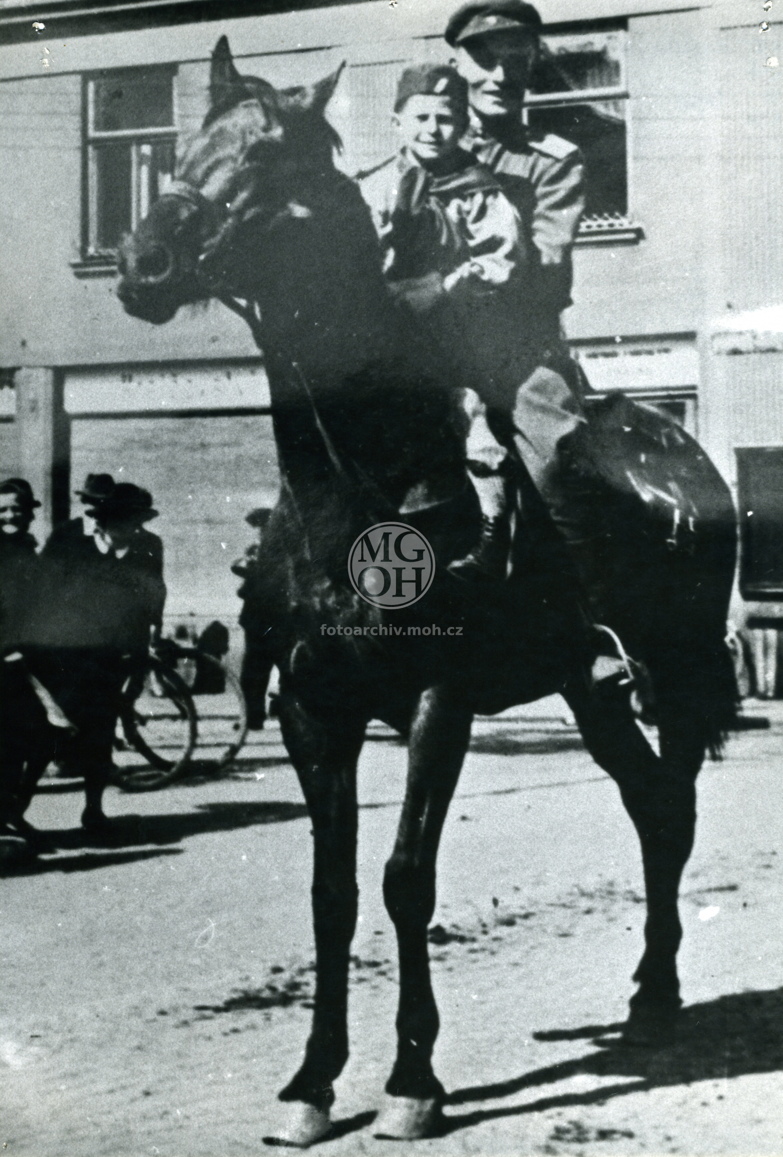 Fotografie - Rudá armáda