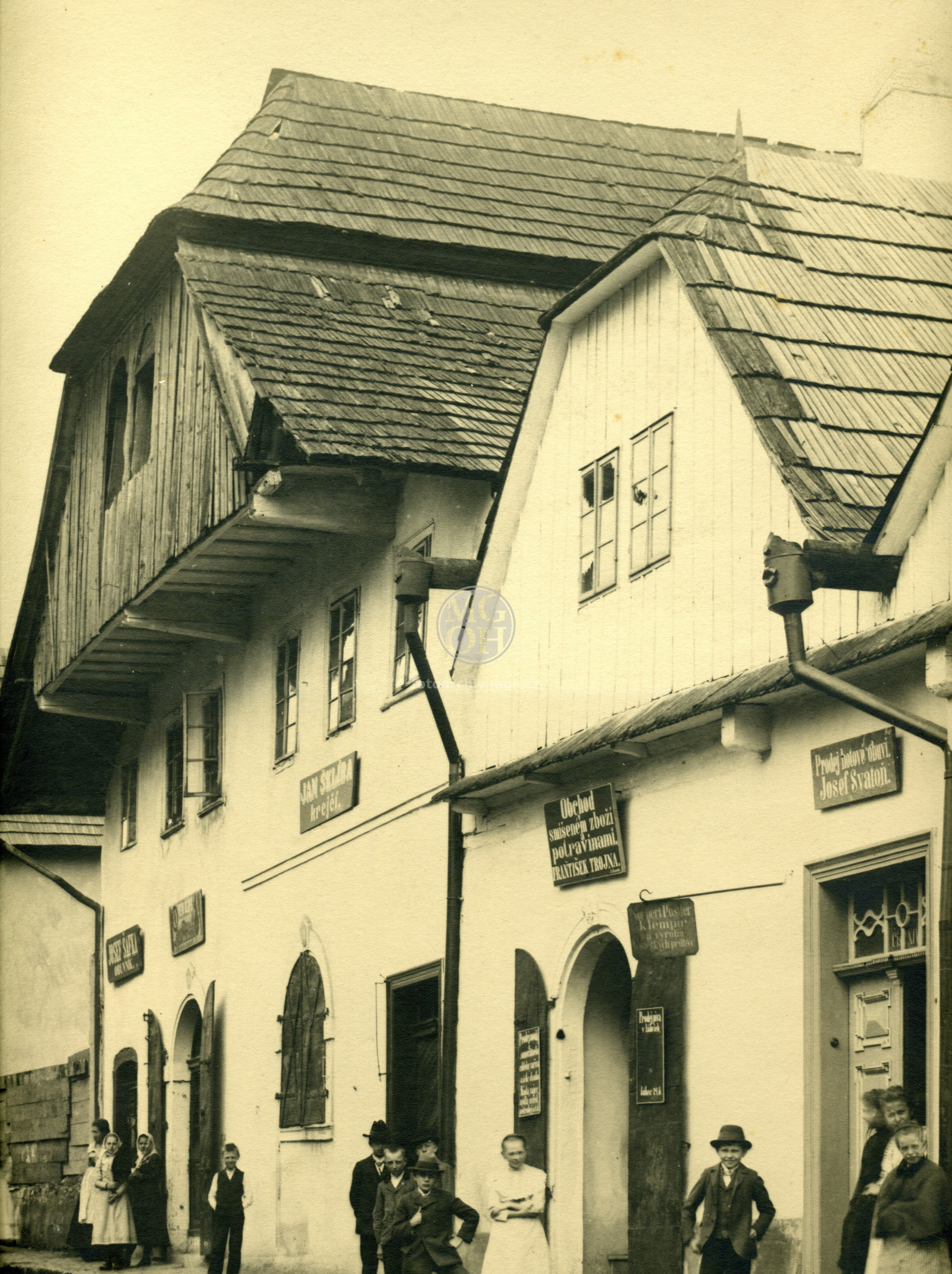 Fotografie - Židovská ulice před požárem, nyní OÚNZ