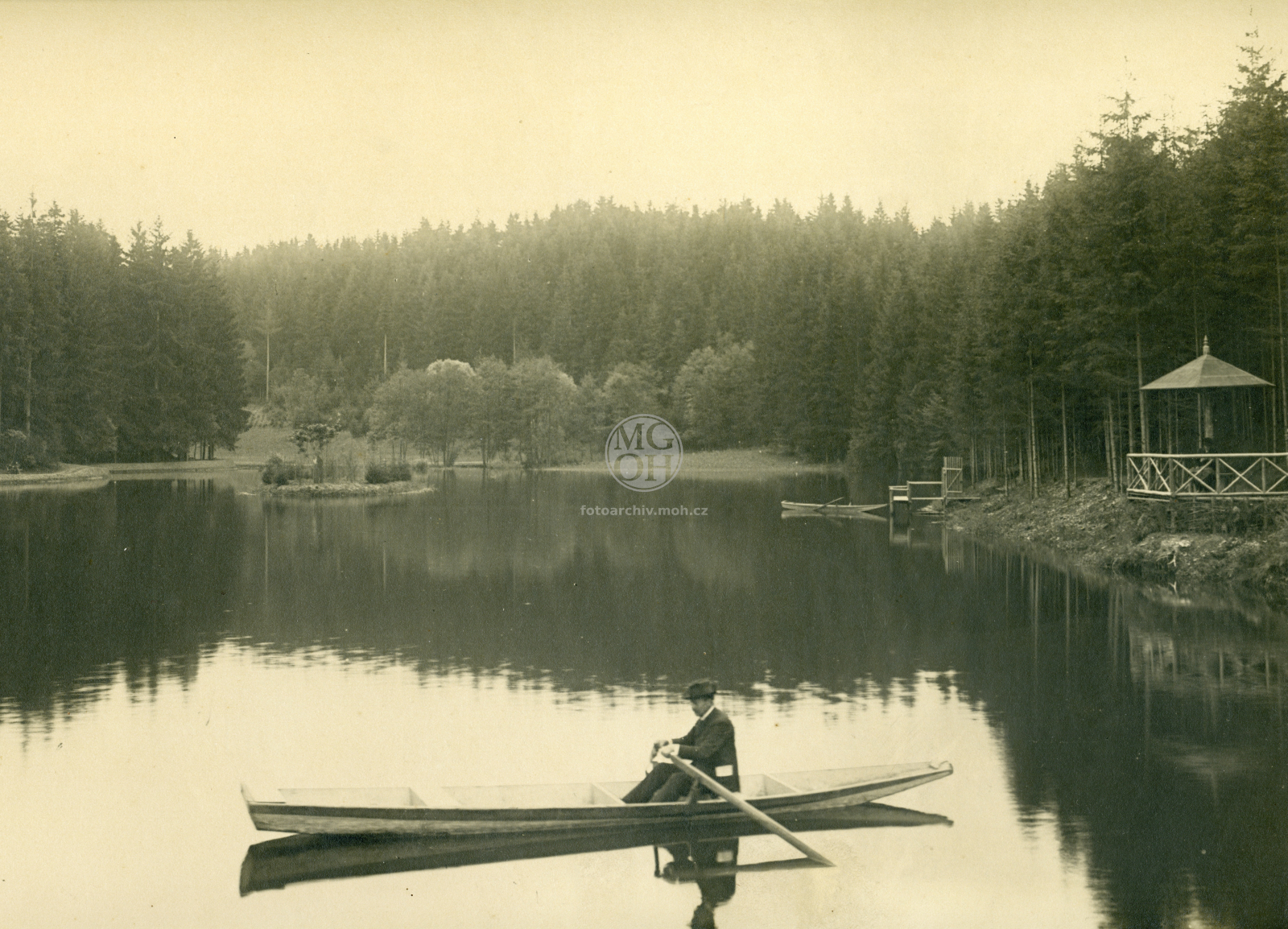 Fotografie - Ivanské jezero