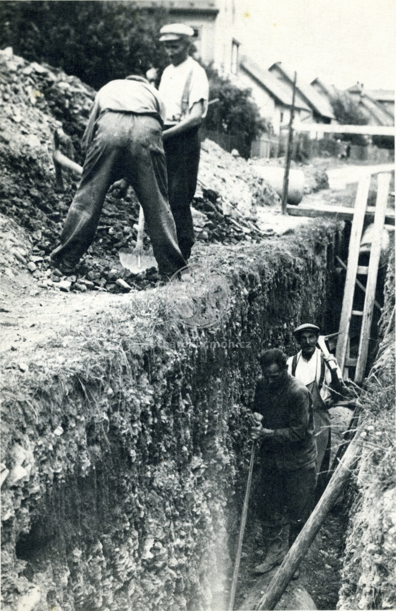 Fotografie - Kanalizace na Struhách