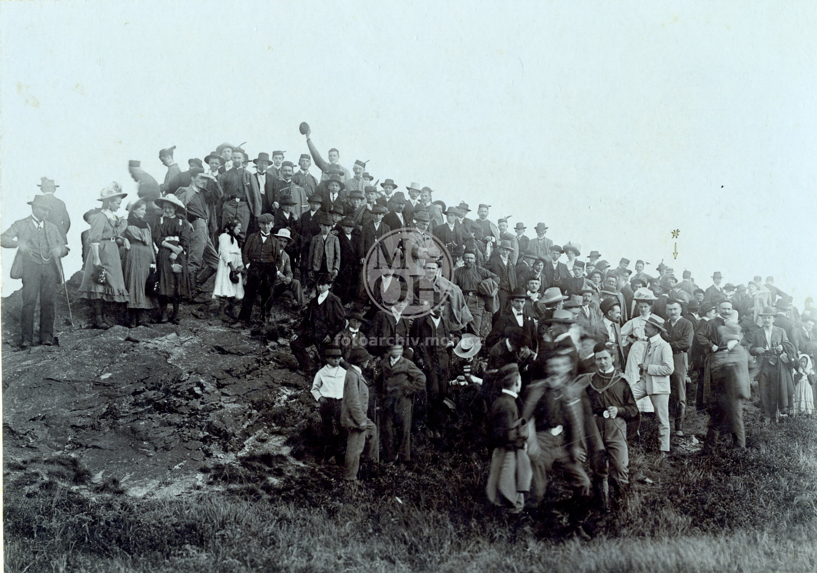 Fotografie - Výlet Sokola Vamberk na Suchý vrch