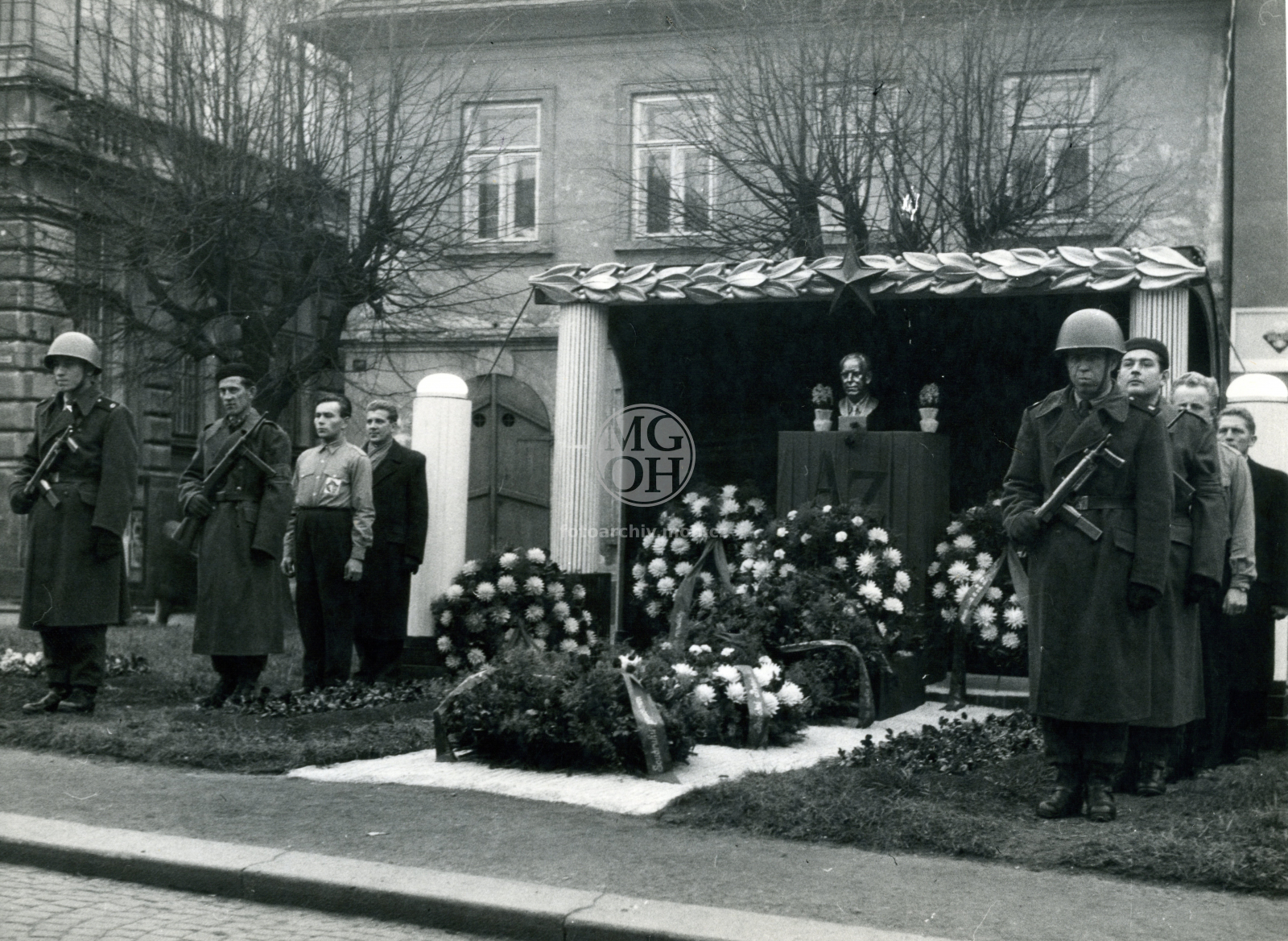 Fotografie - Tryzna za Antonína Zápotockého