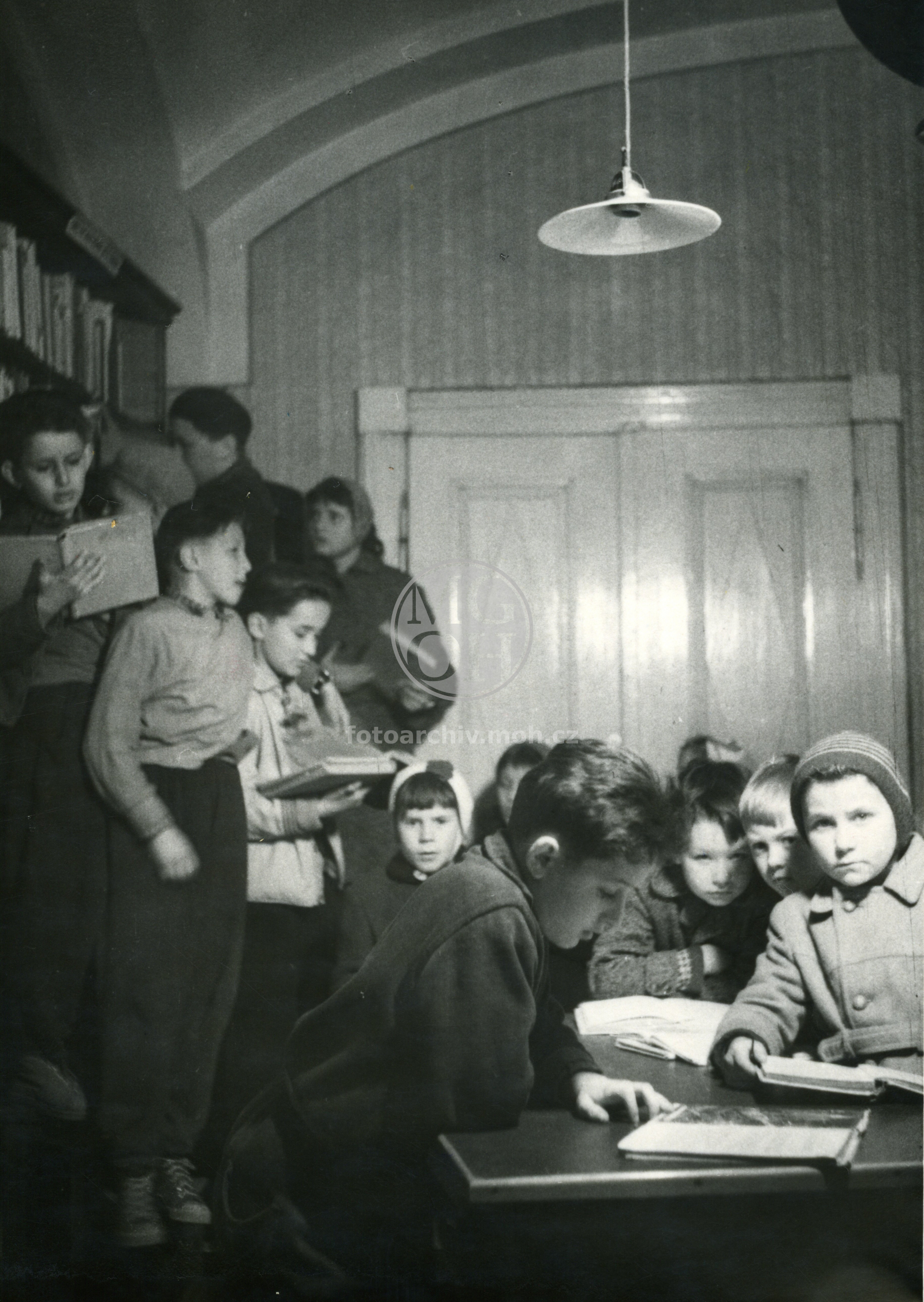 Fotografie - Čtenáři v MLK