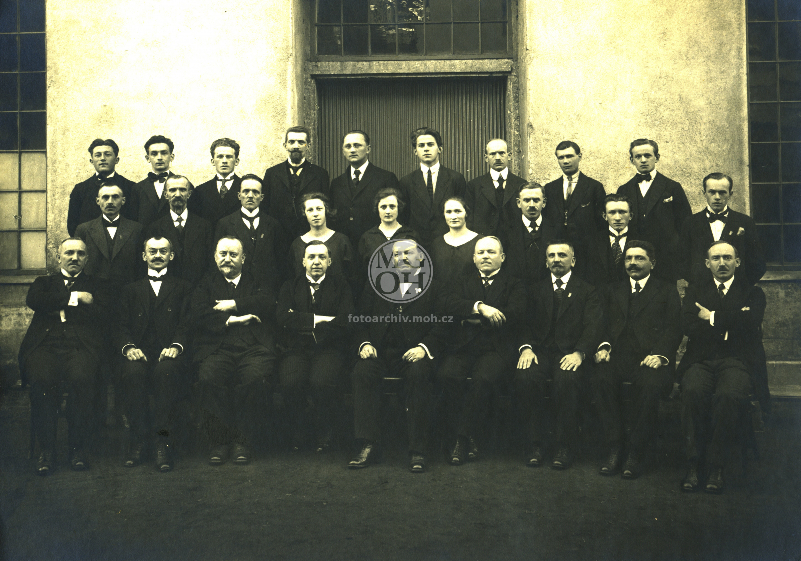 Fotografie - Zaměstnanci fy Bednář