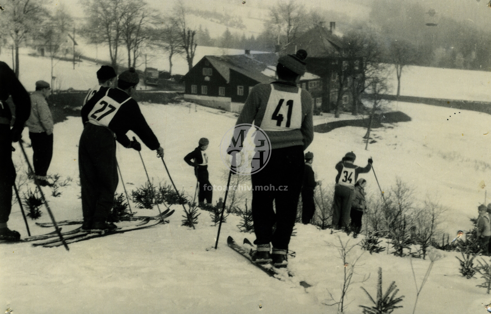 Fotografie - Školní tělovýchova - lyžování na Kovárně