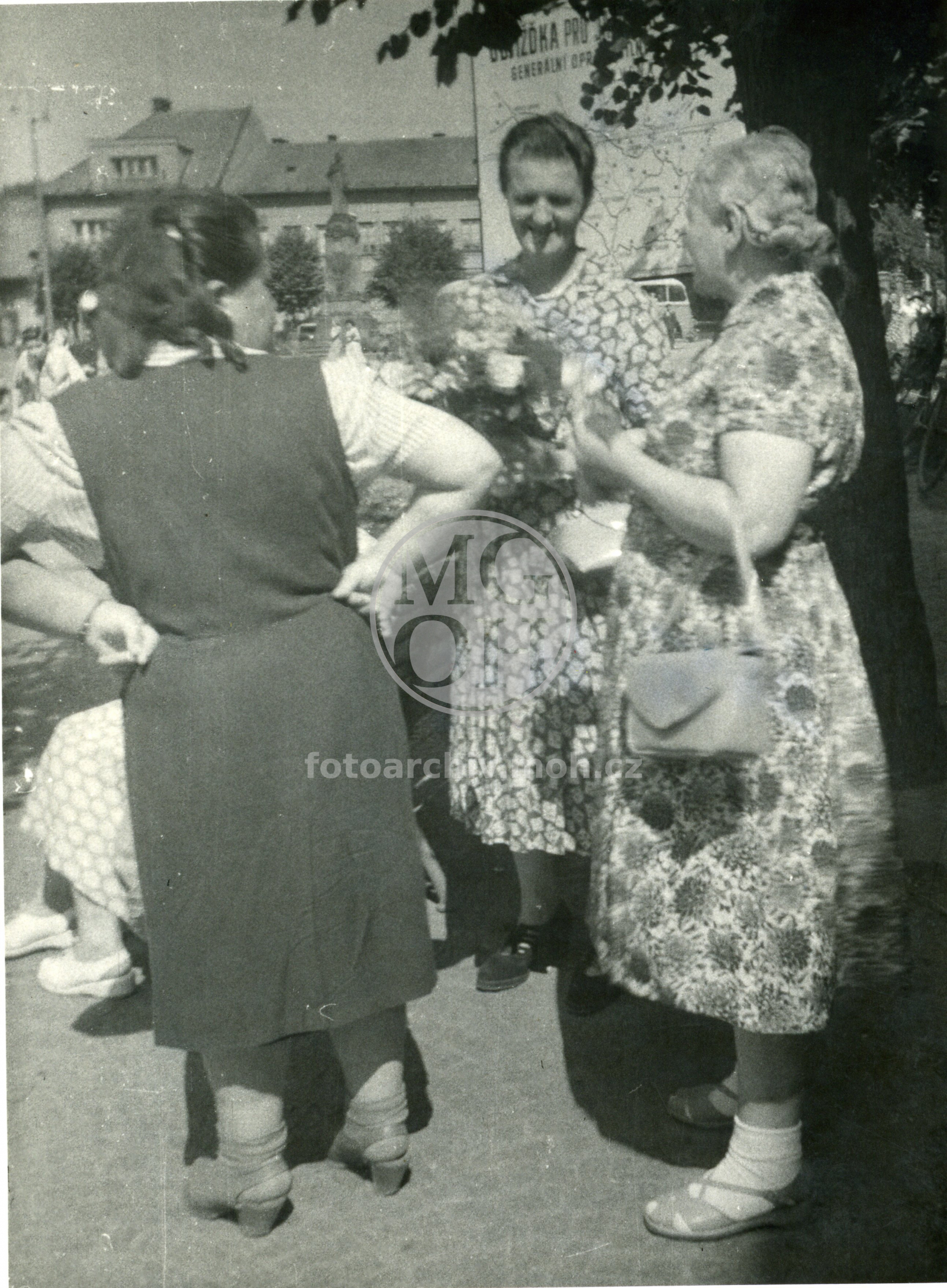 Fotografie - Družba se slovenskými ženami