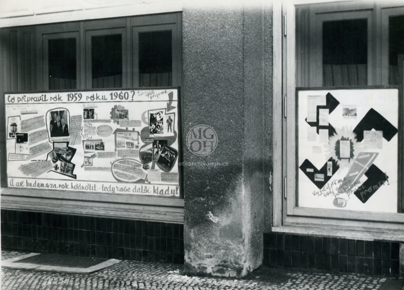Fotografie - Nástěnné noviny osvětové besedy
Osoba: Lakmayer Jan, učitel