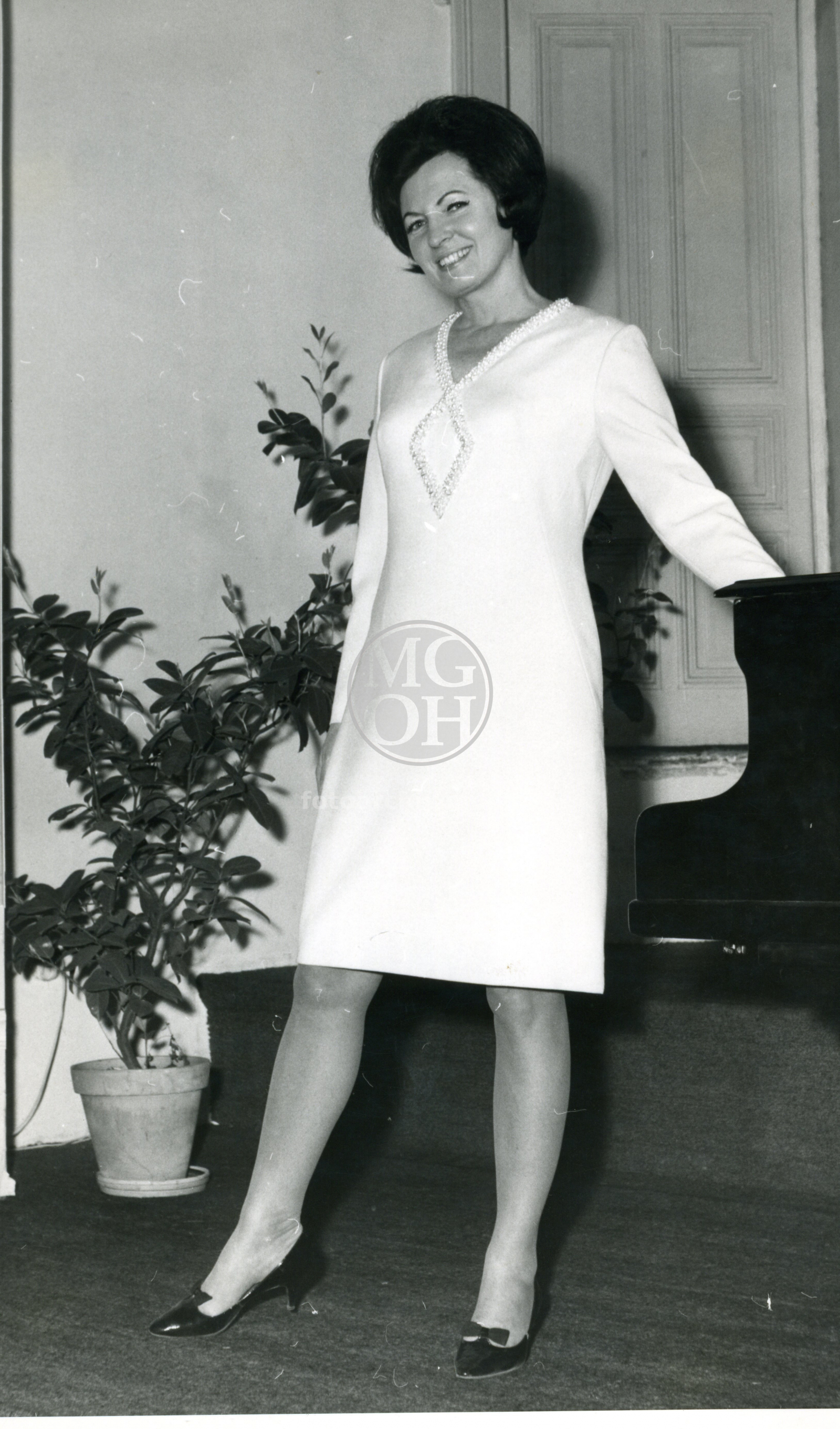 Fotografie - Dámské oblečení s krajkou