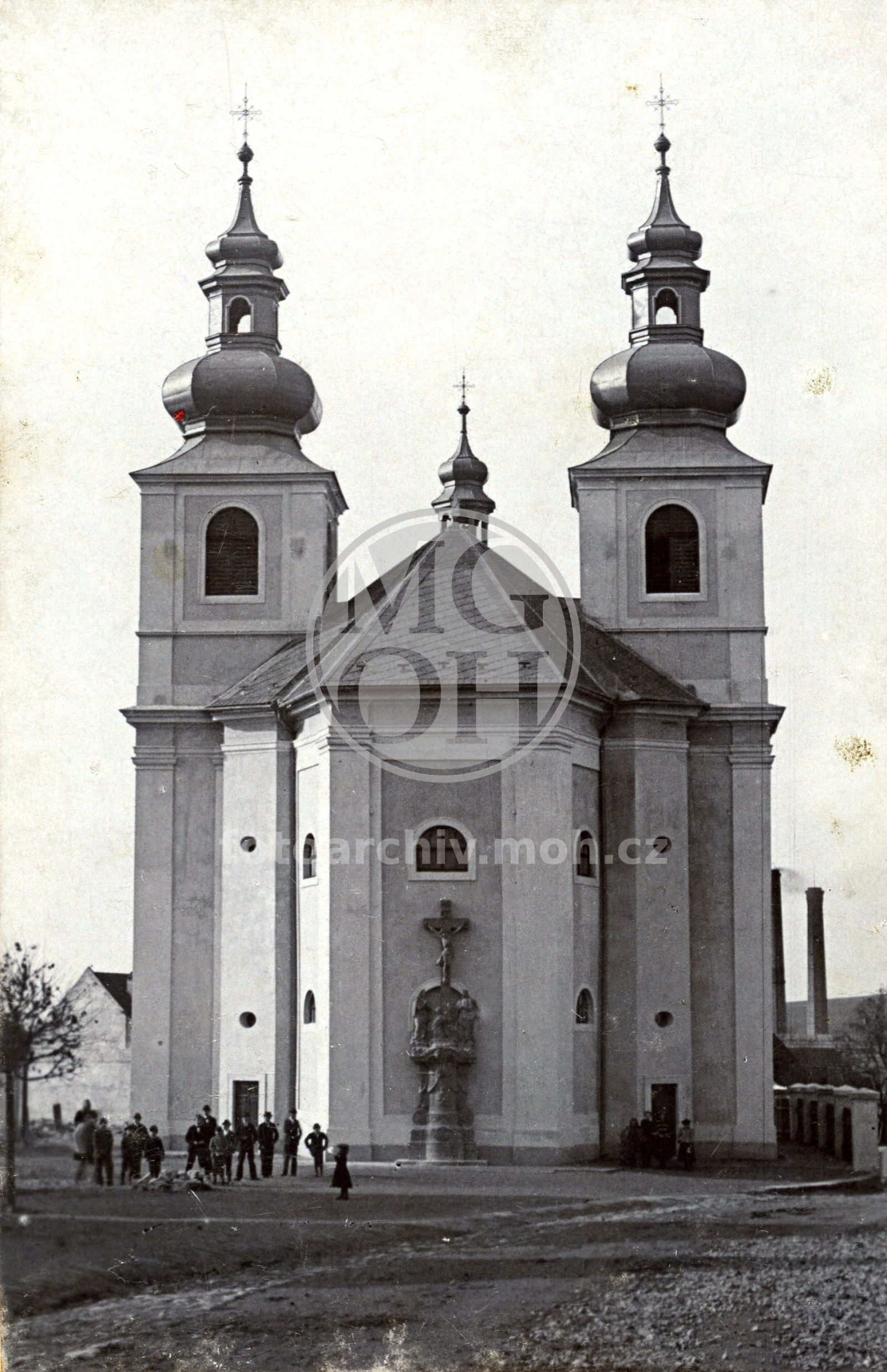 Fotografie - Kostel sv. Prokopa, opravený po požáru 1899