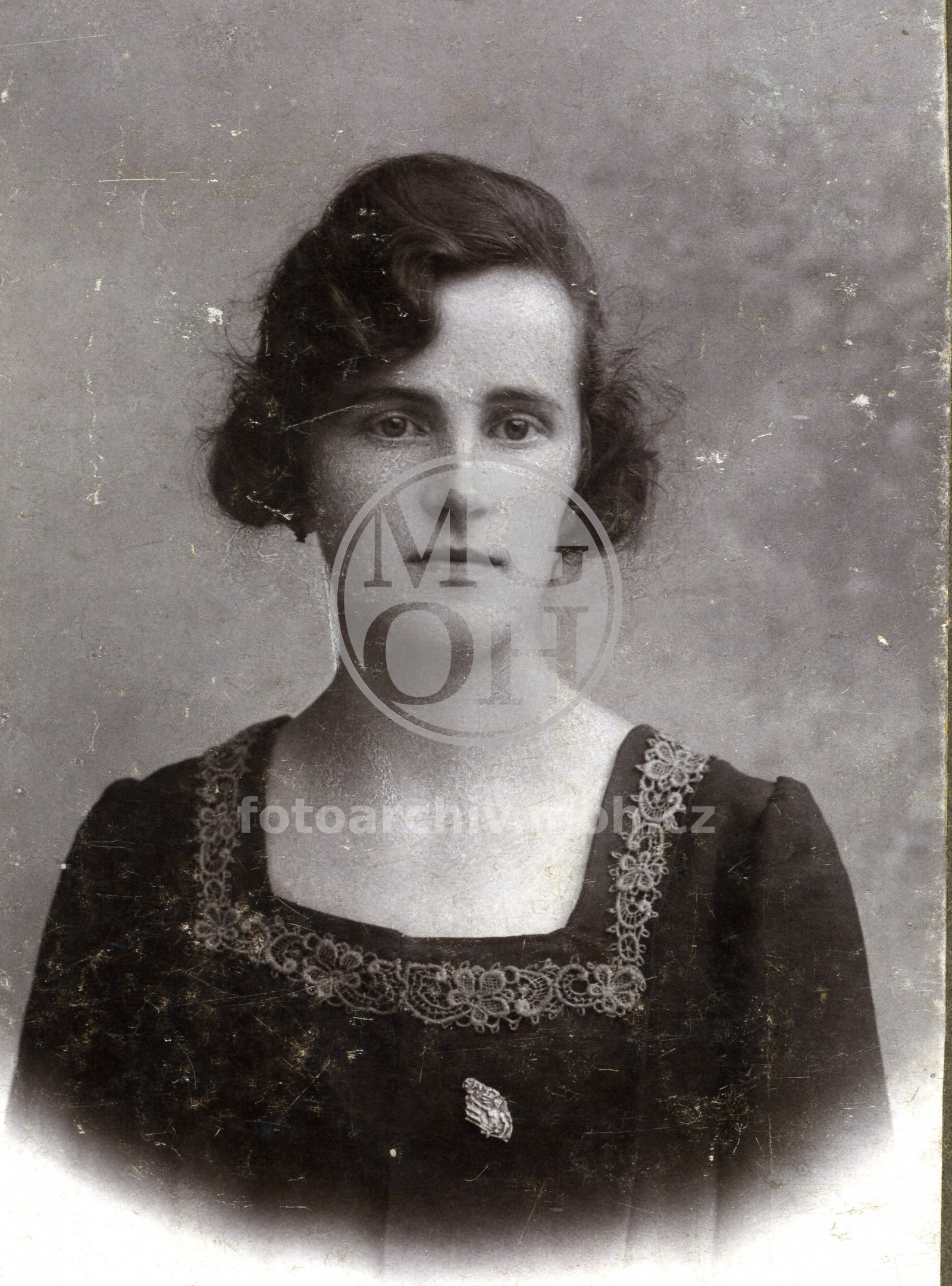 Fotografie - Osoba: Šlesingerová M., roz. Dusilová