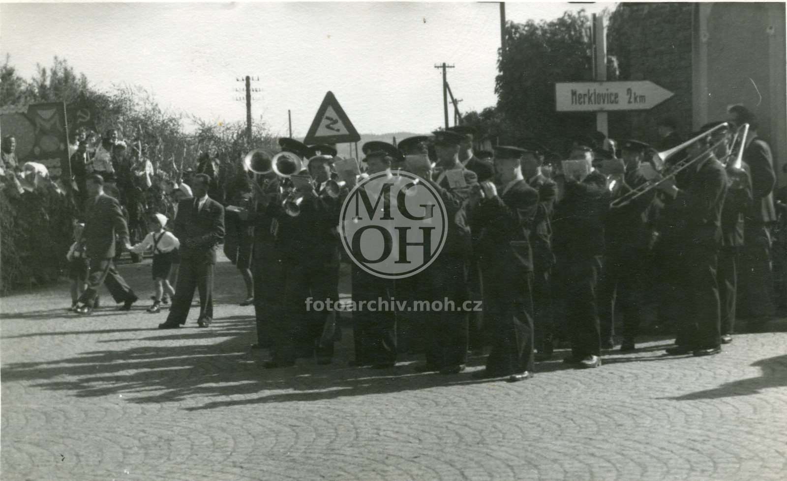 Fotografie - 1.Máj, řazení průvodu