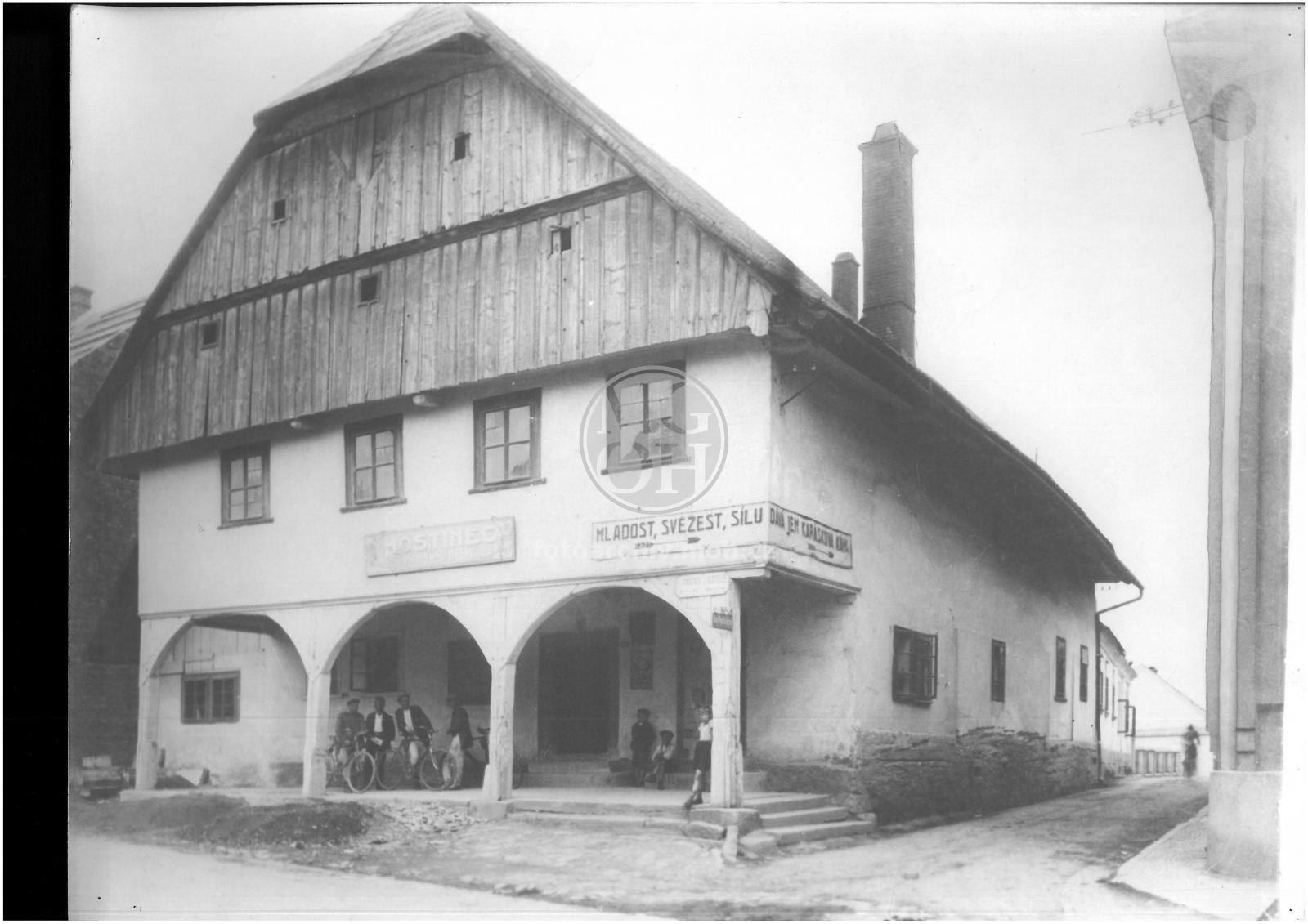 Fotografie - Hostinec, panský dům - zbořeno