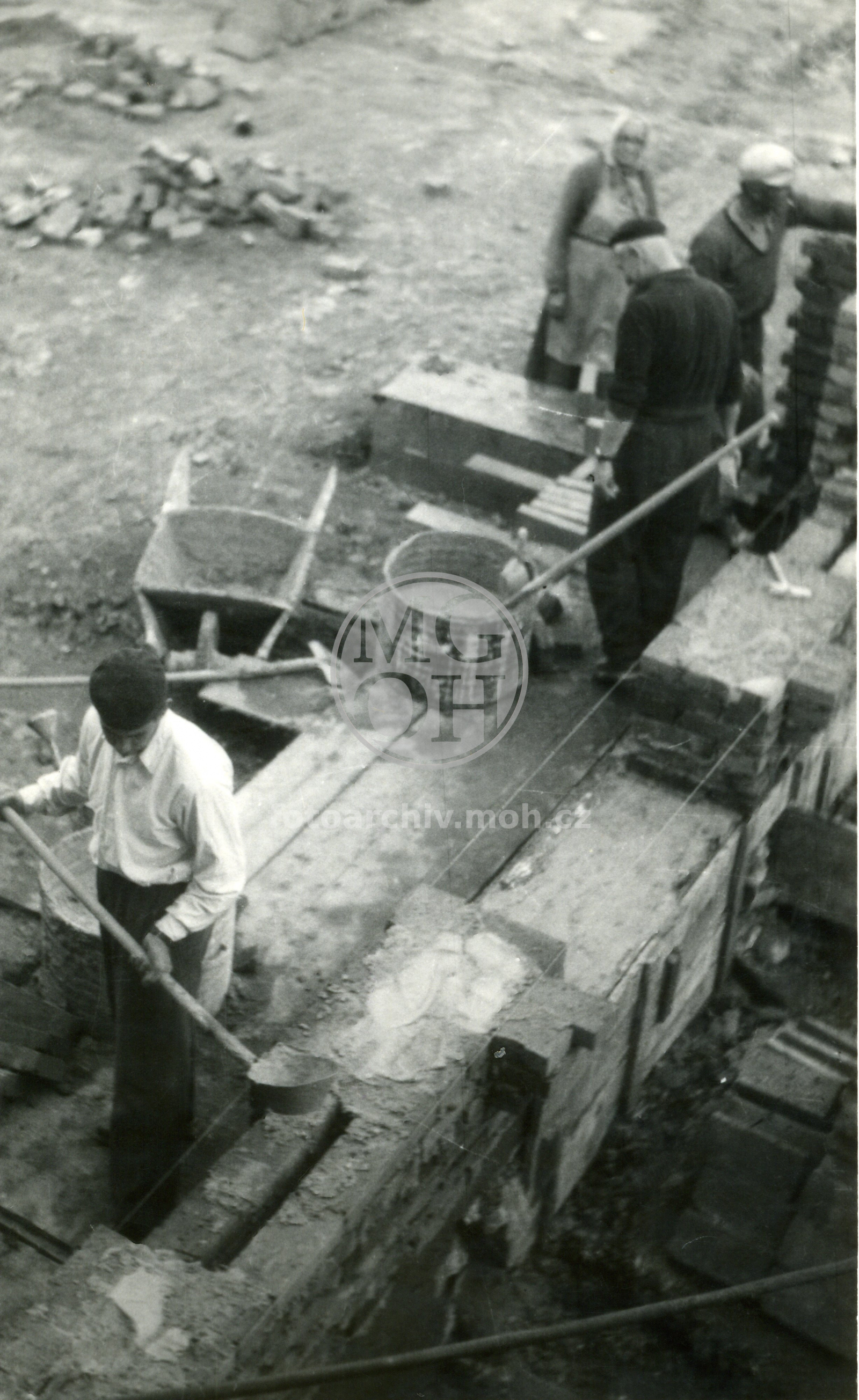 Fotografie - Dobrovolné brigády - dvouletka