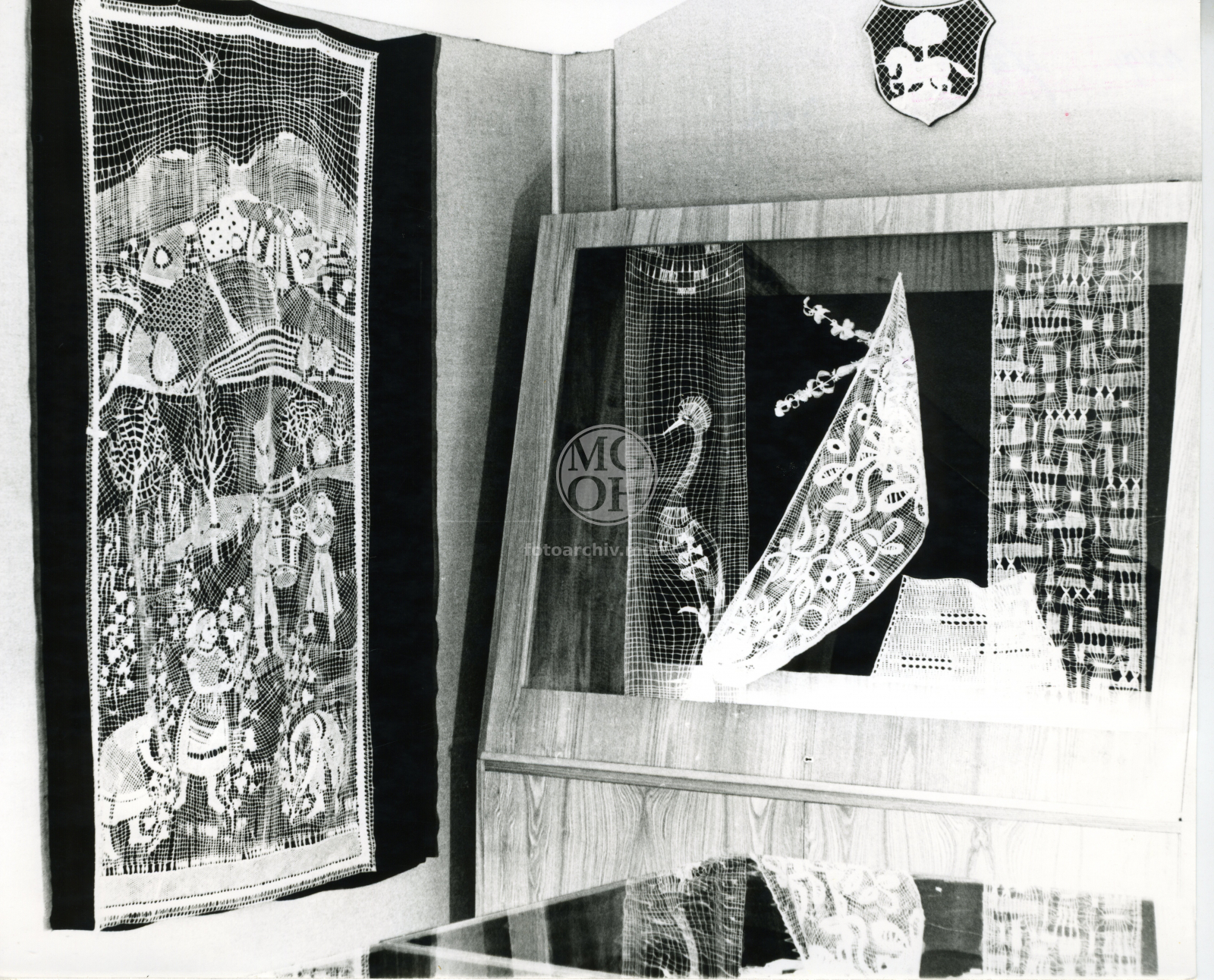 Fotografie - Brusel - vinobraní a šály