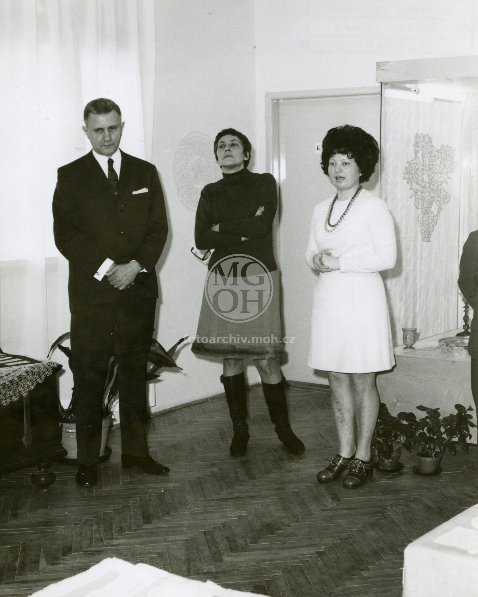 Fotografie - Zahájení výstavy šk. ústavu