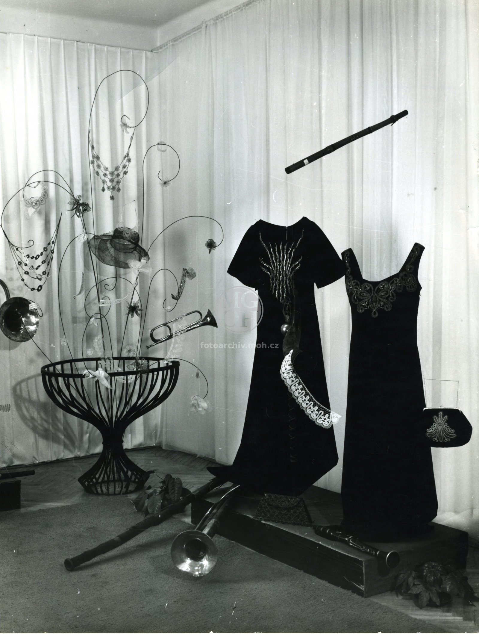 Fotografie - Výstava krajek a hudby