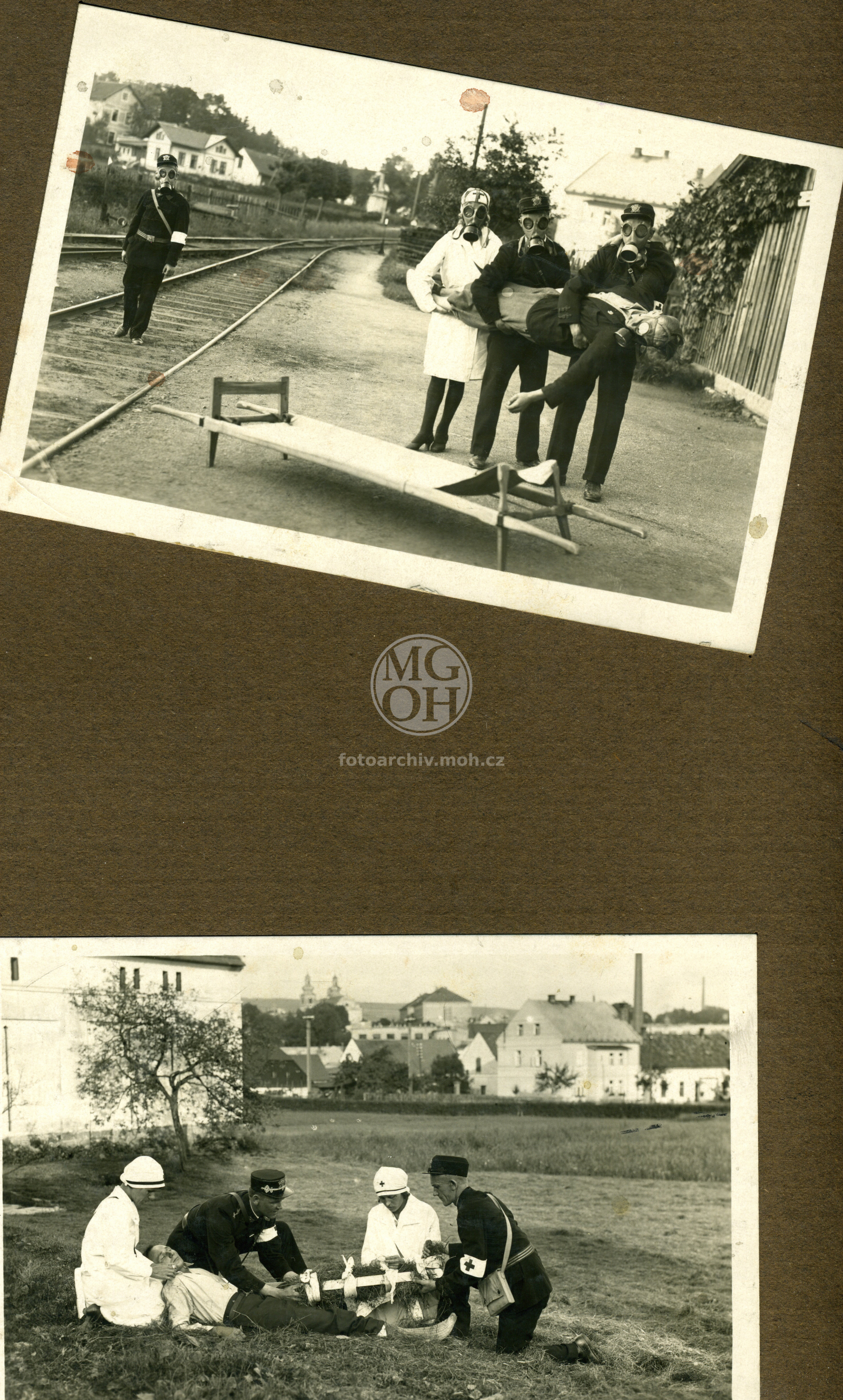 Fotografie - Hasičský sjezd, samaritská kolona